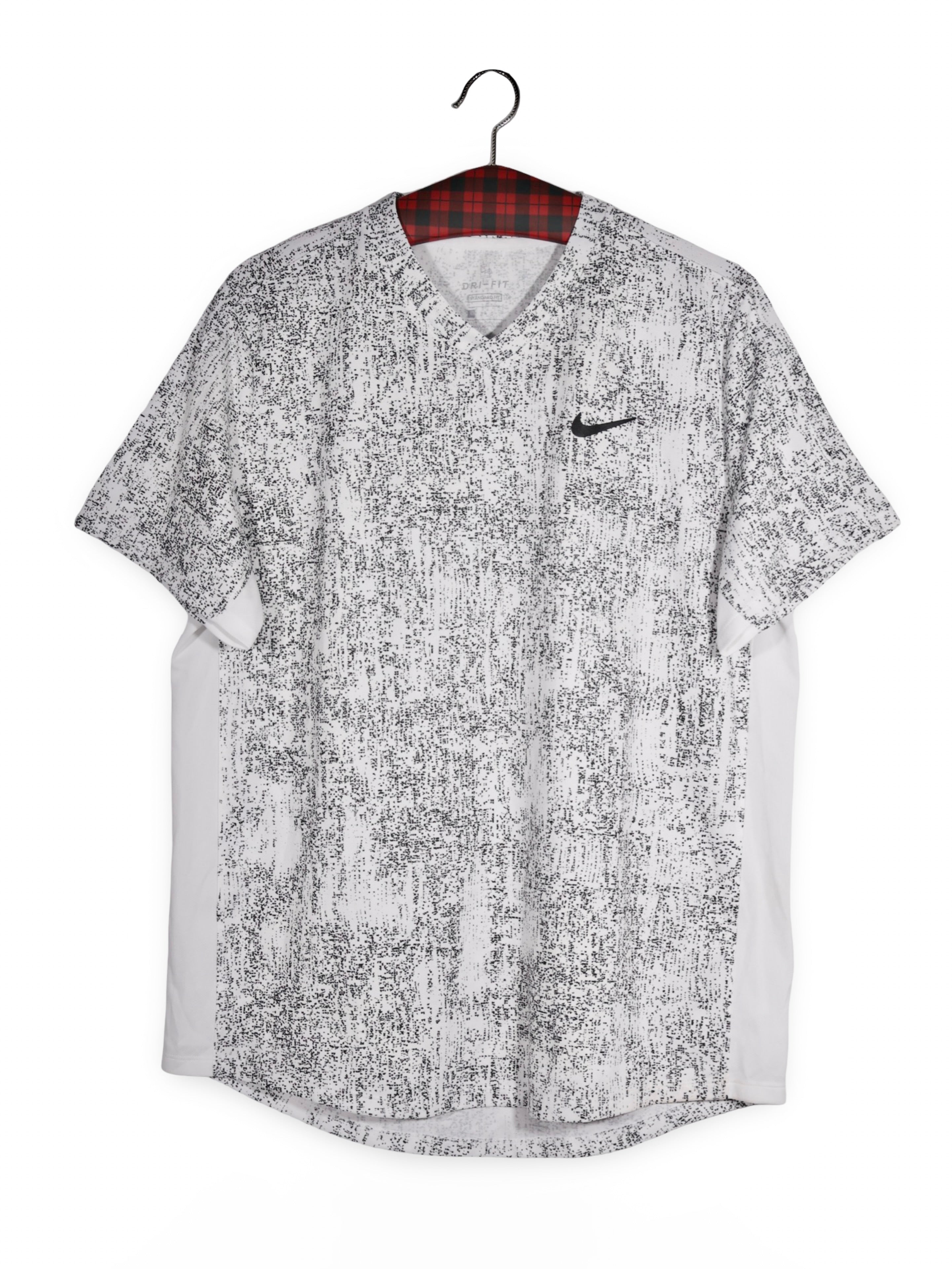 Tricou NIKE alb cu print efect marmorat – L – Bărbați - imagine 1