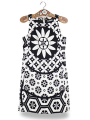 Rochie Desigual alb, negru mărime S vedere din față second-hand premium