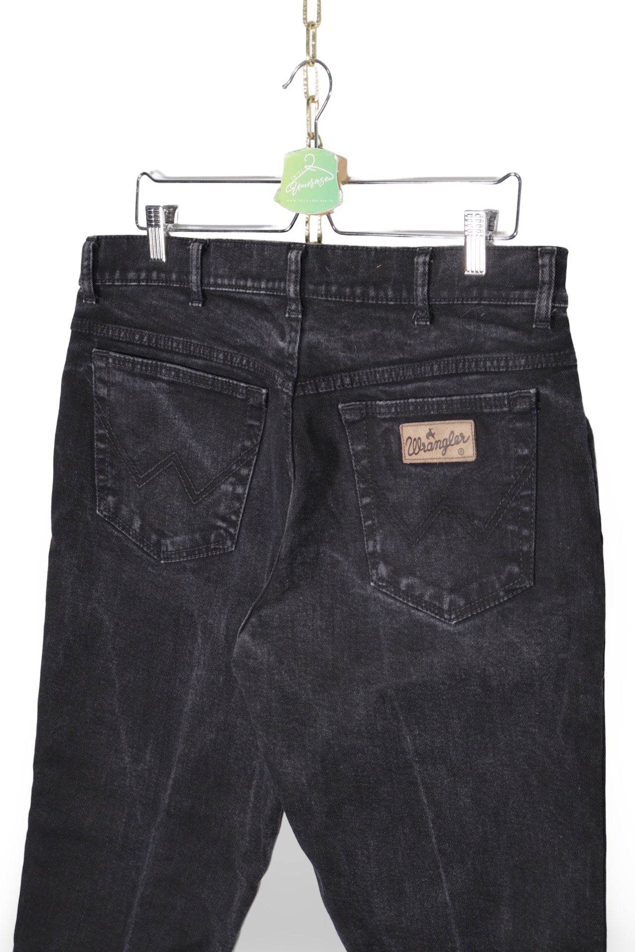 Blugi Wrangler - marimea L W36/L30 - Barbati