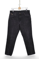 Blugi Wrangler - marimea L W36/L30 - Barbati