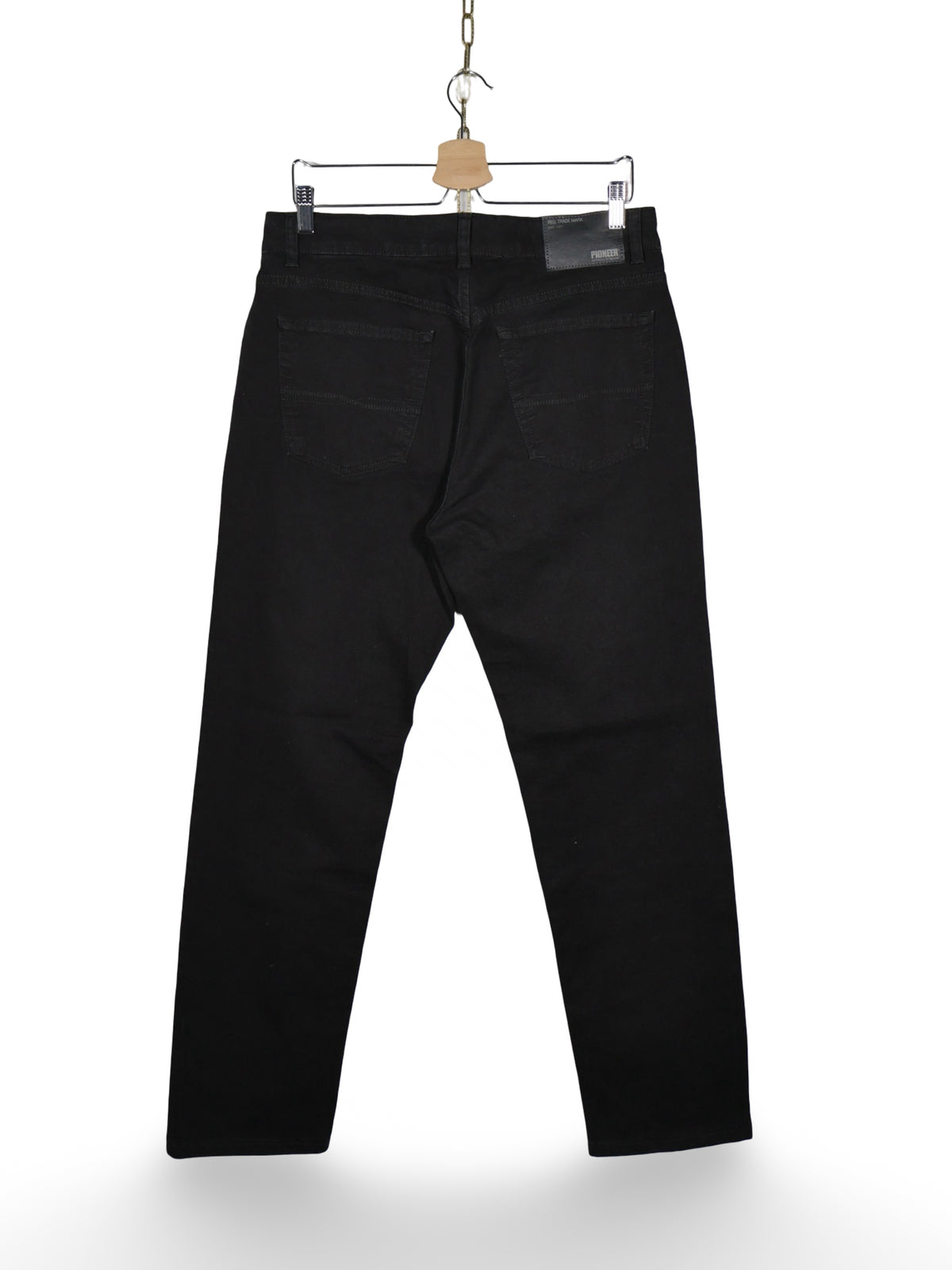 Blugi Pioneer - marimea M W34/30 - Barbati
