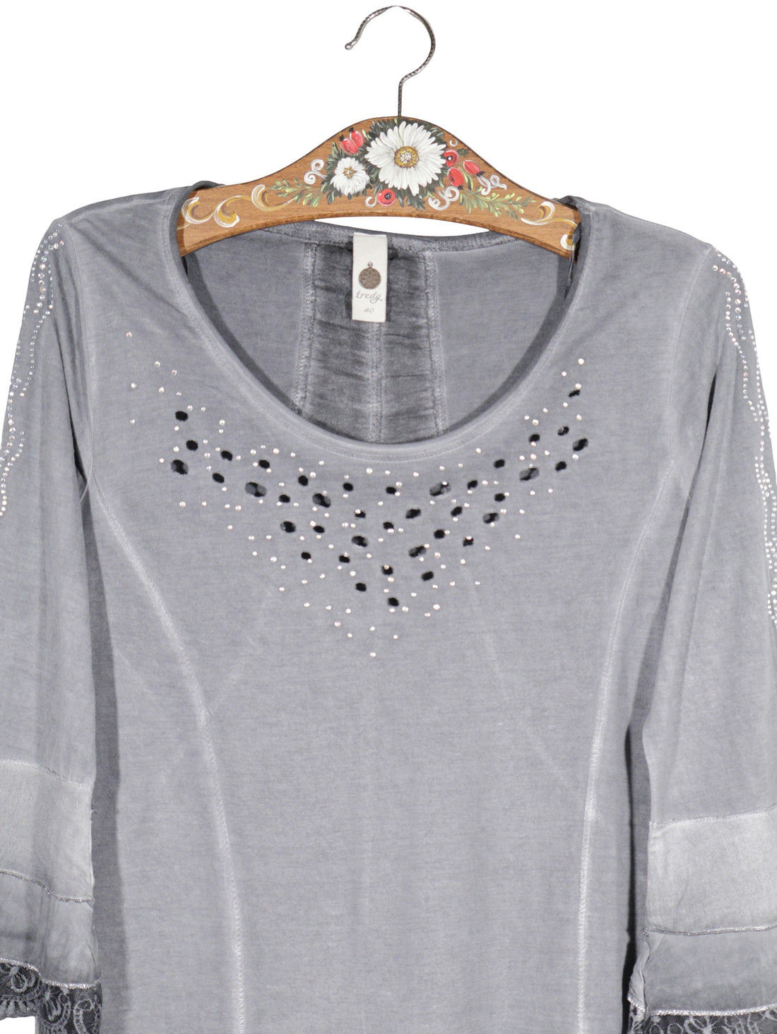 Bluza tredy gri mărime M detaliu material și croială second-hand premium