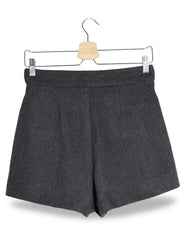 Pantaloni scurti Superdry gri închis mărime S vedere din spate second-hand premium