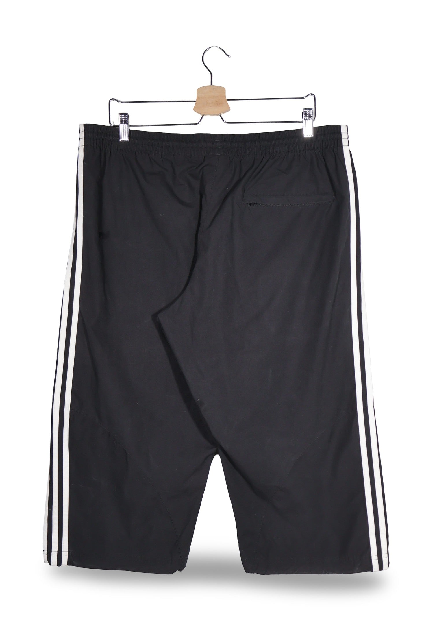 Pantaloni 2/3 adidas negru mărime L vedere din spate second-hand premium