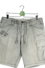 Pantaloni scurti Jack & Jones gri-verde deschis mărime L detaliu material și croială second-hand premium