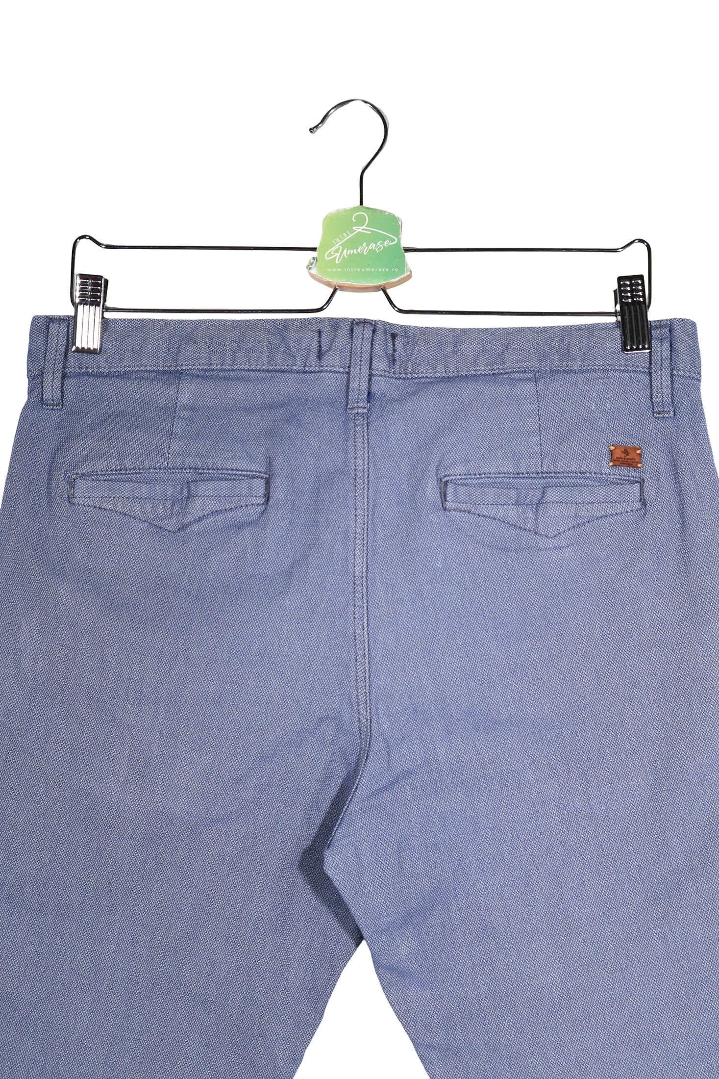 Pantaloni scurti JACK & JONES albastru mărime M detaliu material și croială second-hand premium