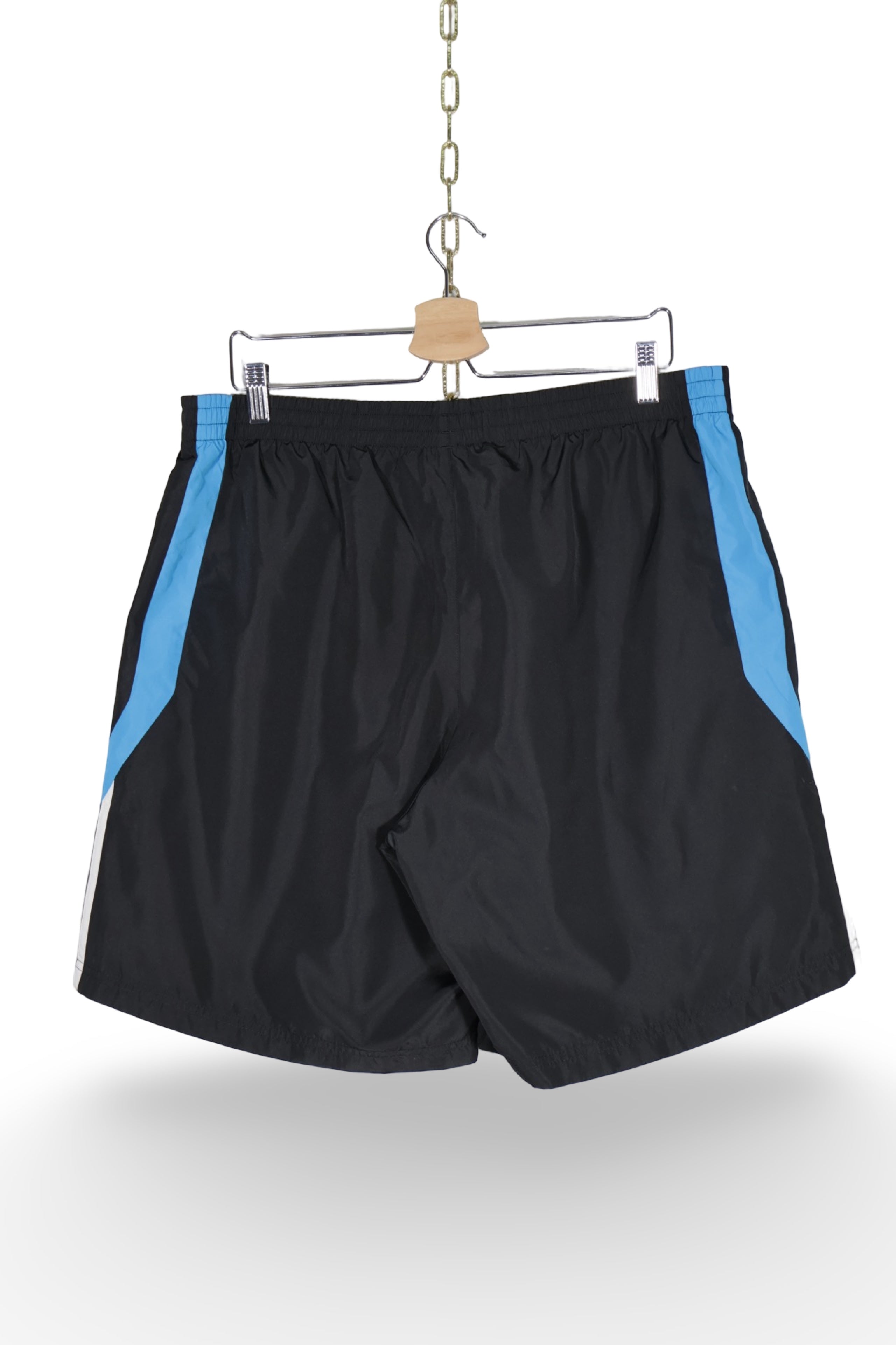 Pantaloni scurti Addias - marimea L/XL - Barbati