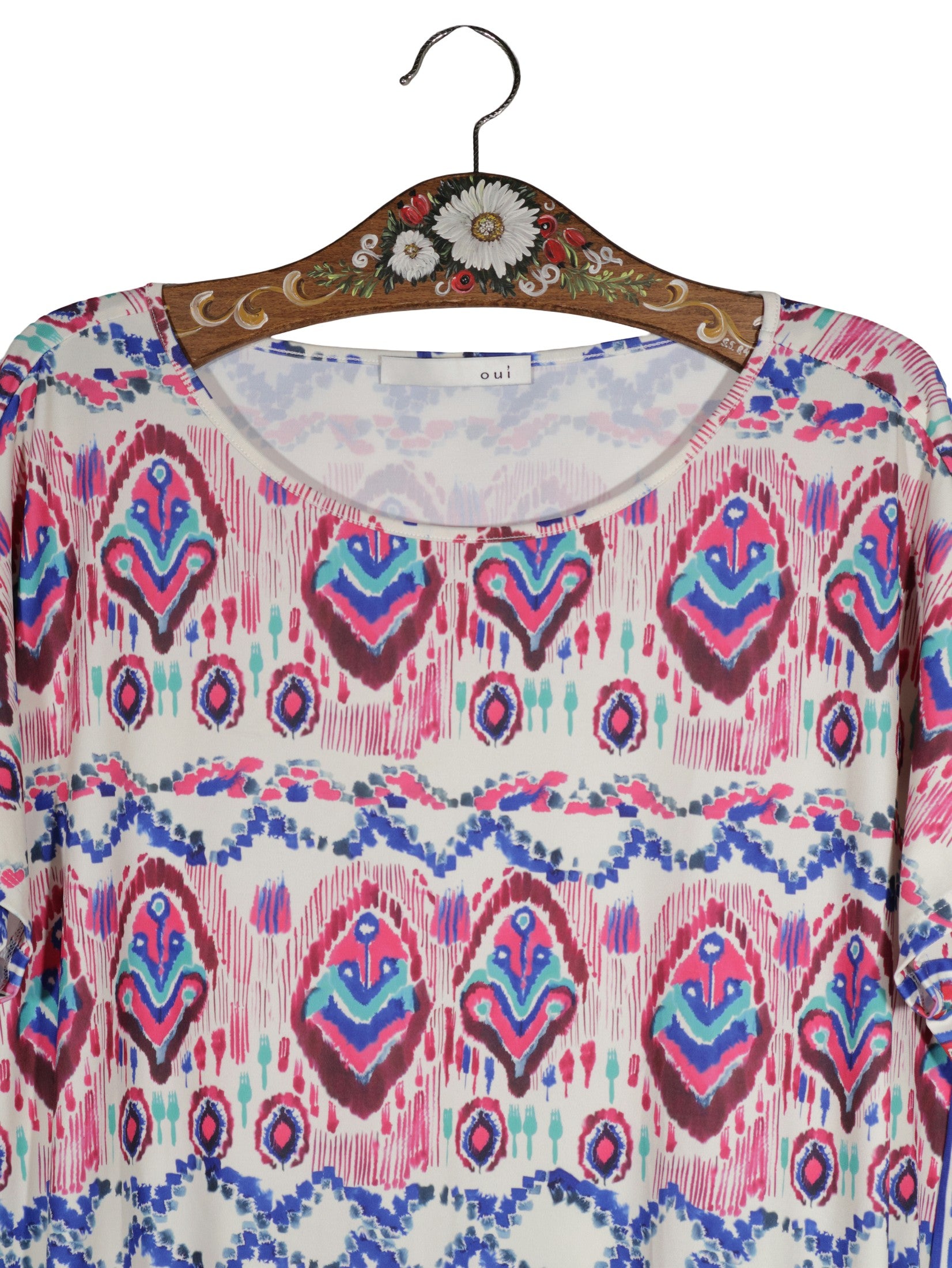 Tricou Oui alb, roz, albastru, turcoaz, mov mărime XL detaliu material și croială second-hand premium