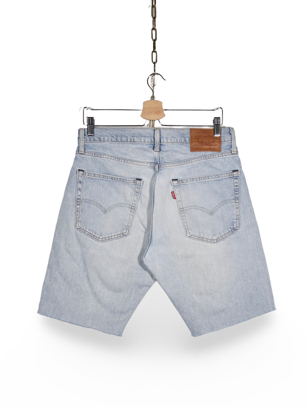 Blugi scurti Levi's - marimea S - Barbati