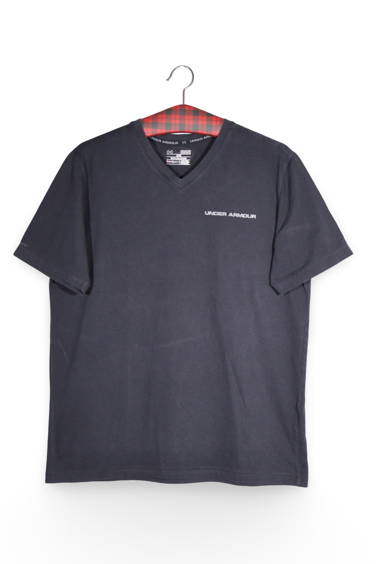 Tricou - Under Armour negru cu guler in V și logo discret – M – Bărbați - fata
