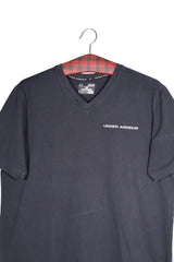 Tricou - Under Armour negru cu guler in V și logo discret – M – Bărbați - detaliu