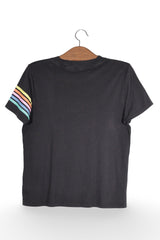 Tricou - Wrangler negru cu dungi multicolore pe maneca – S – Femei - spate