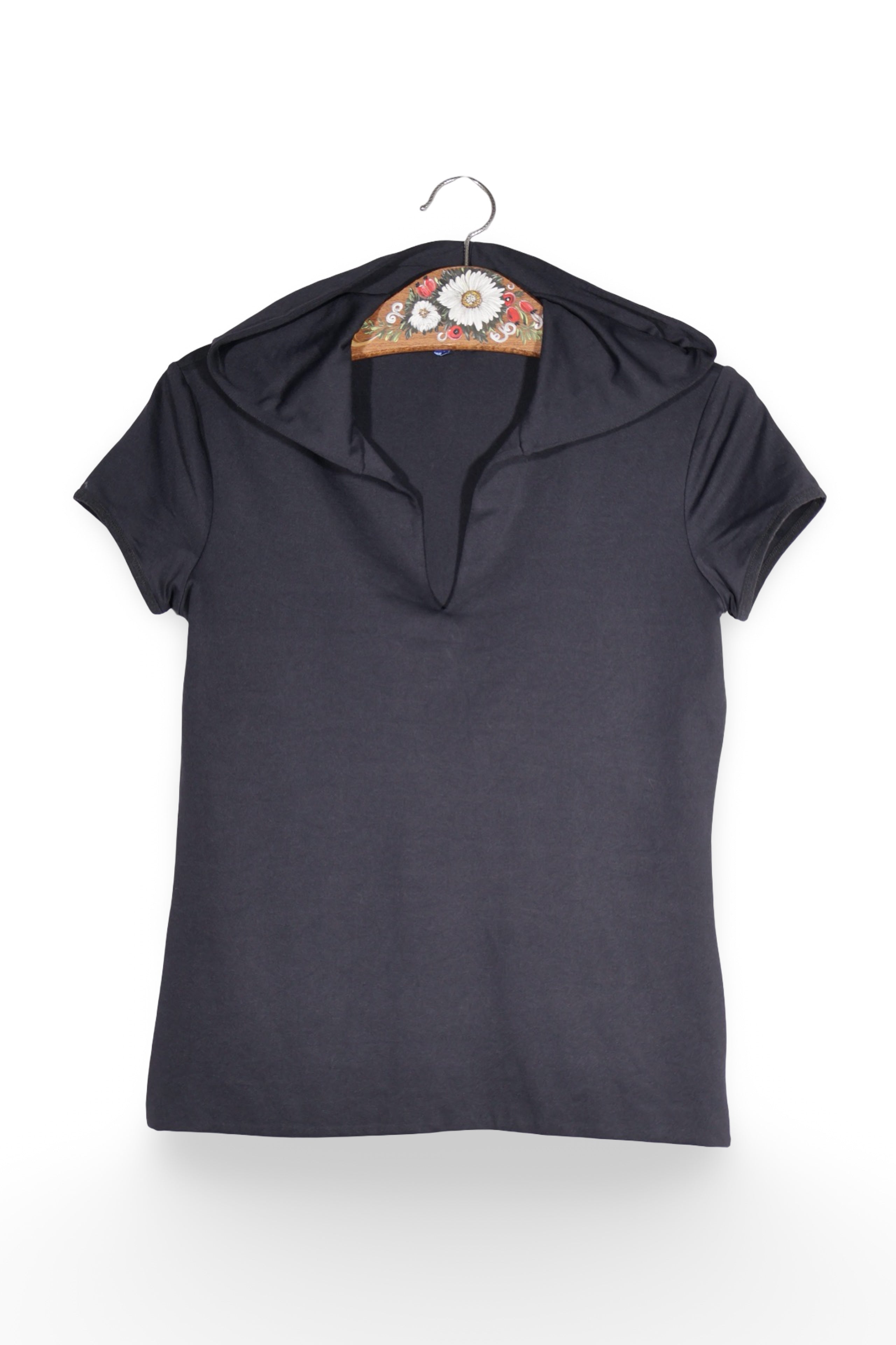 Top - Escada negru cu gluga si decolteu adanc – S – Femei - fata
