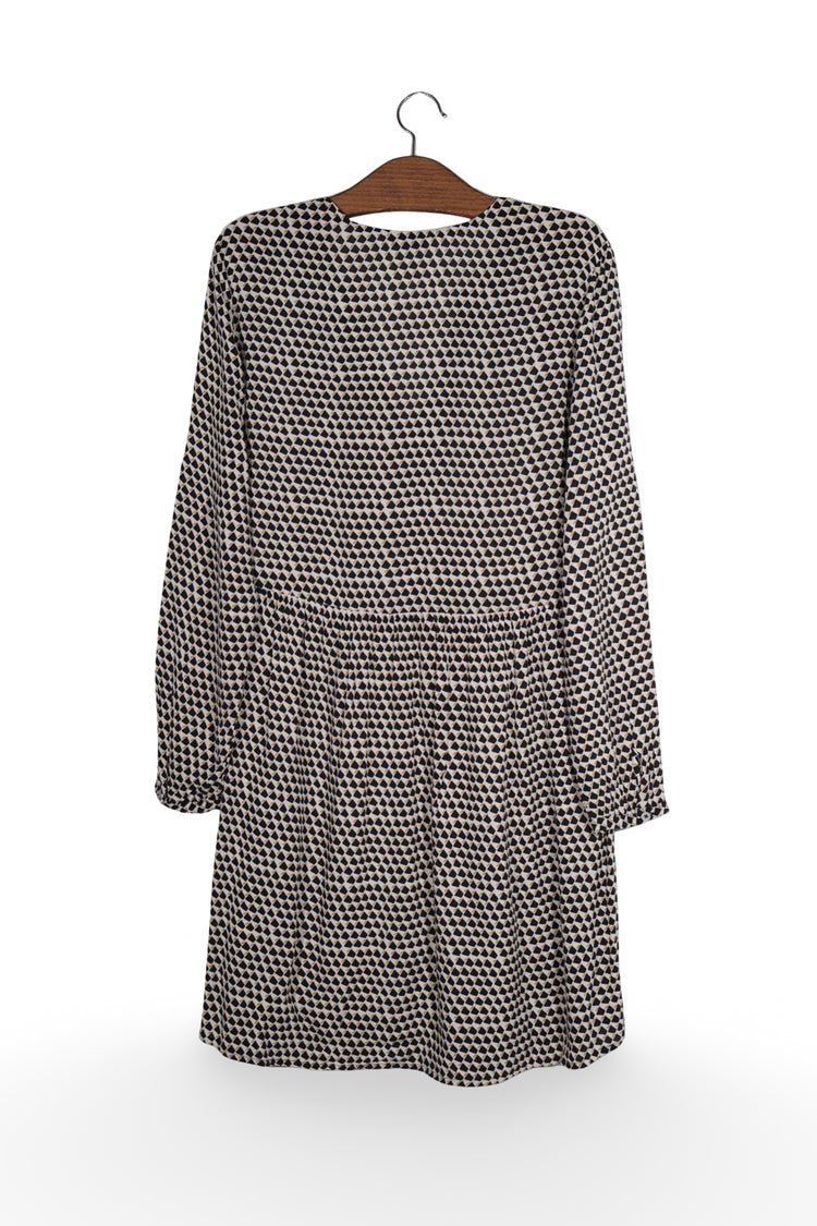 Rochie - Premium cu imprimeu geometric alb-negru – L – Femei - spate