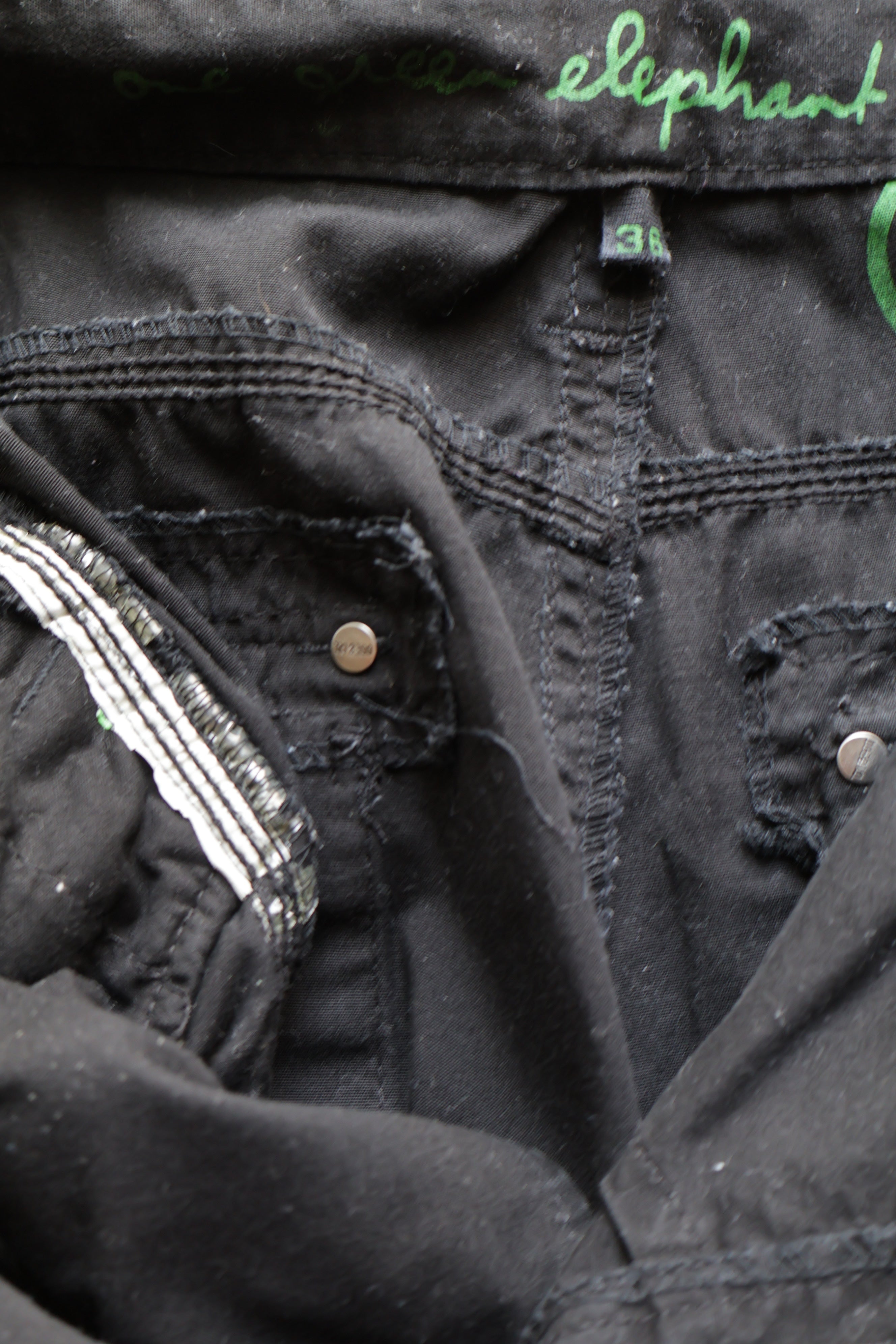 Pantaloni scurti One Green Elephant - marimea L/XL - Barbati