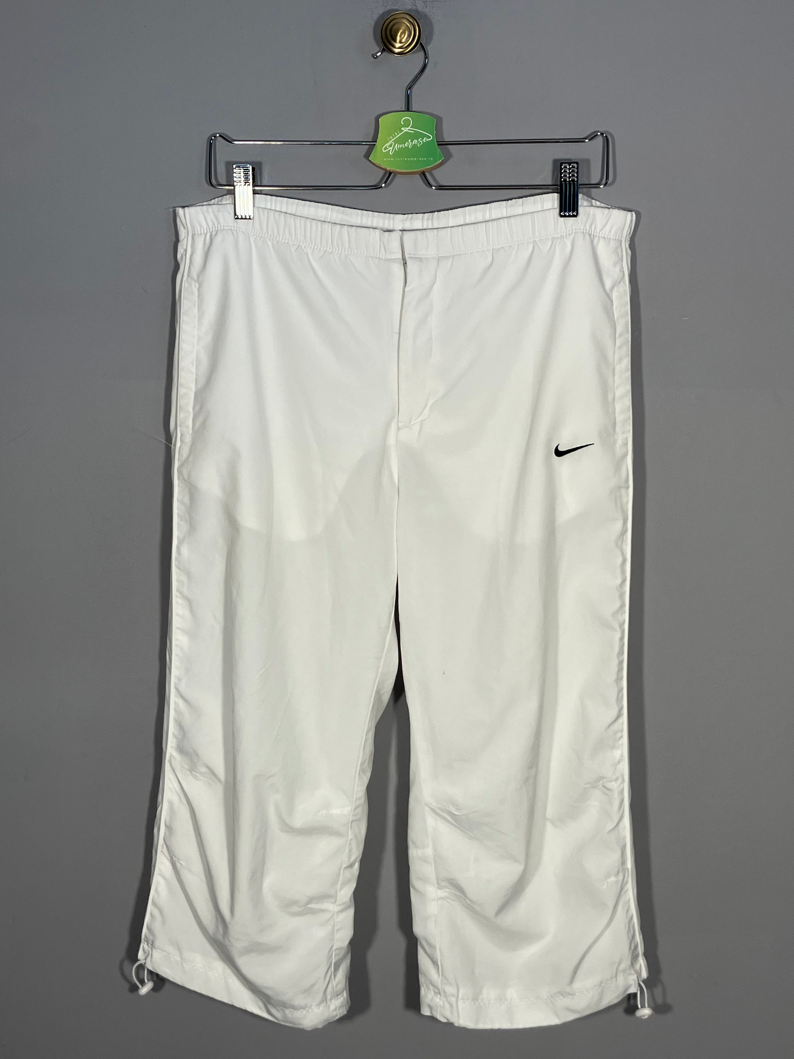 Pantaloni 2/3 Nike - marimea L
