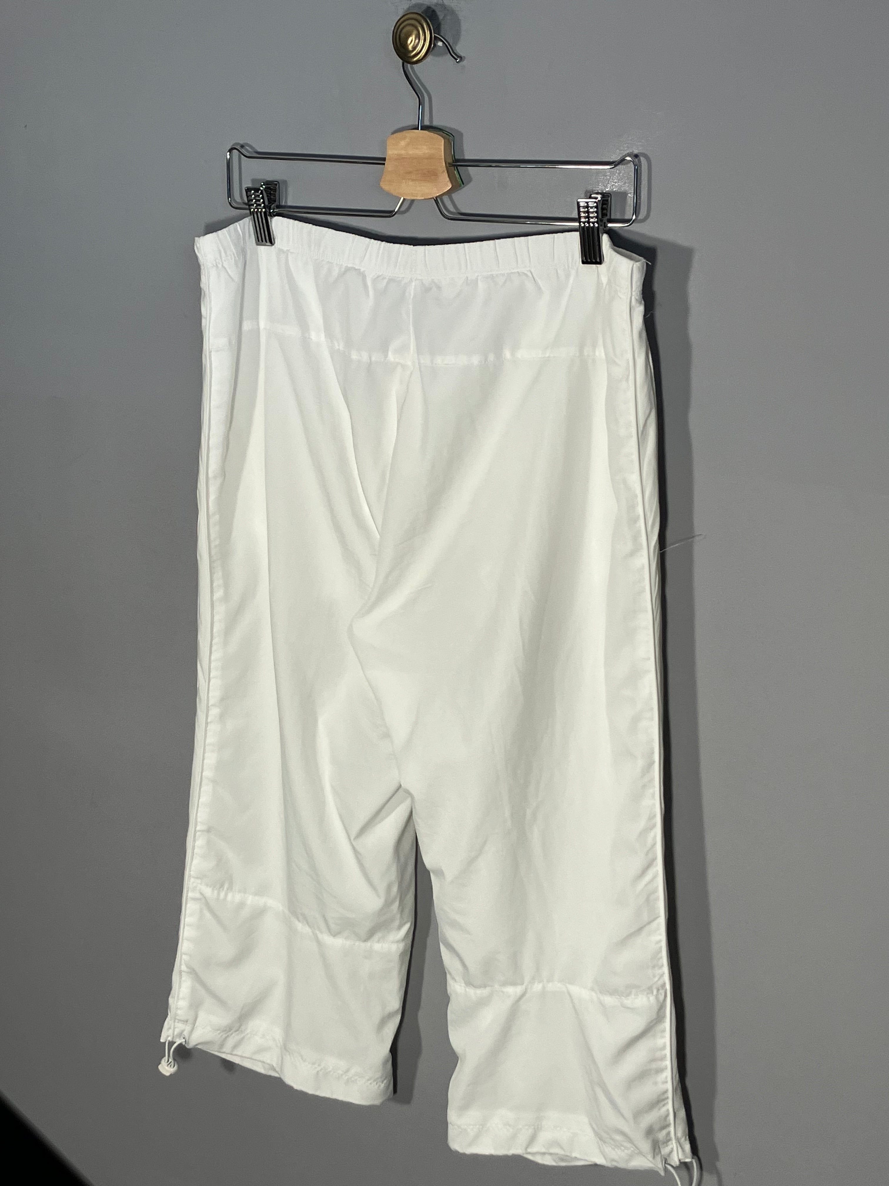Pantaloni 2/3 Nike - marimea L