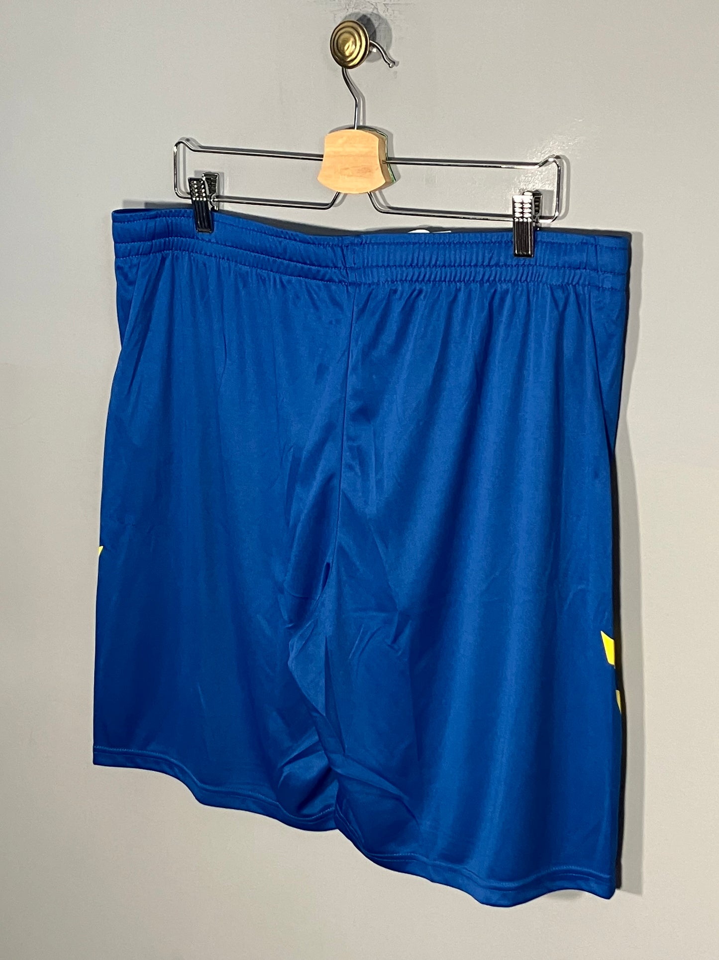 Pantaloni scurti Hummel - marimea 3XL