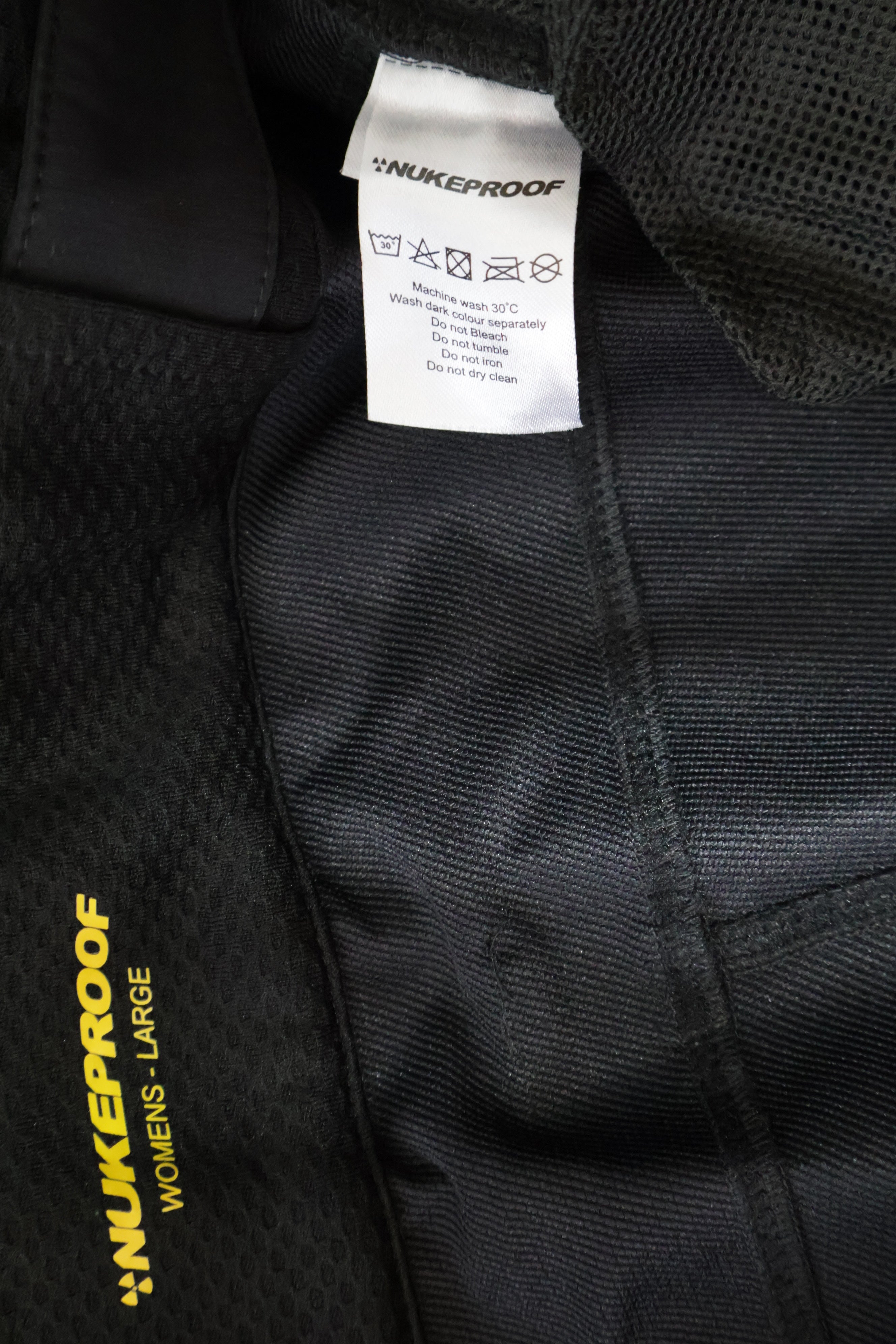 Pantaloni scurti Nukeproof - marimea L - Femei