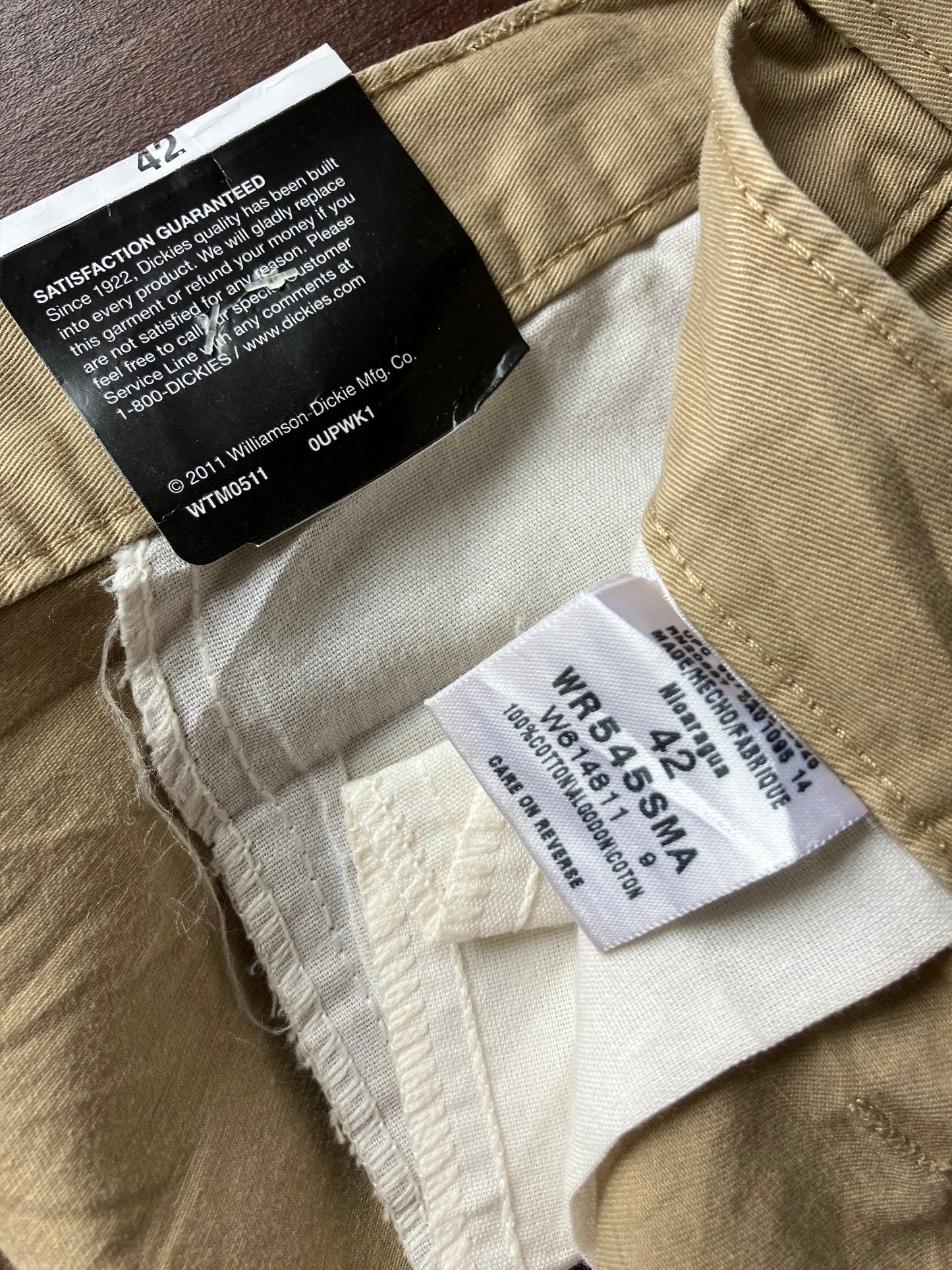 Pantaloni scurti Dickies - marimea 42 - XXL/3XL