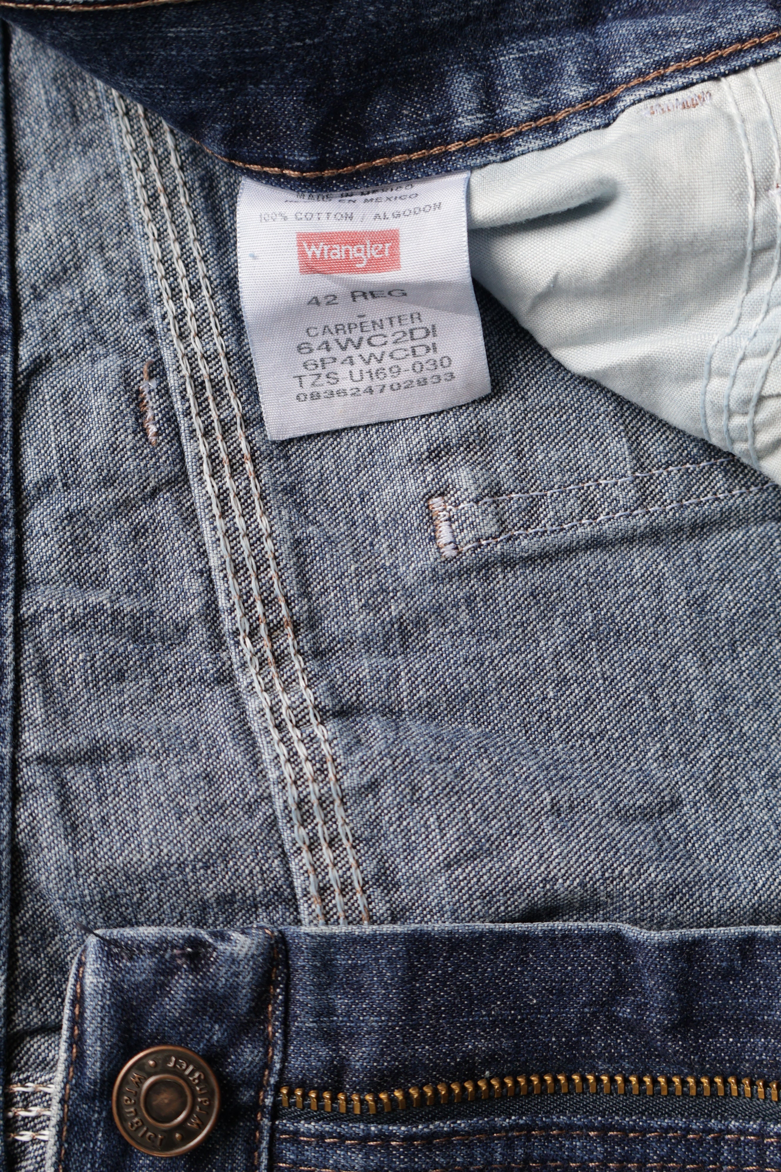 Blugi scurti Wrangler - marimea XXL/3XL - Barbati