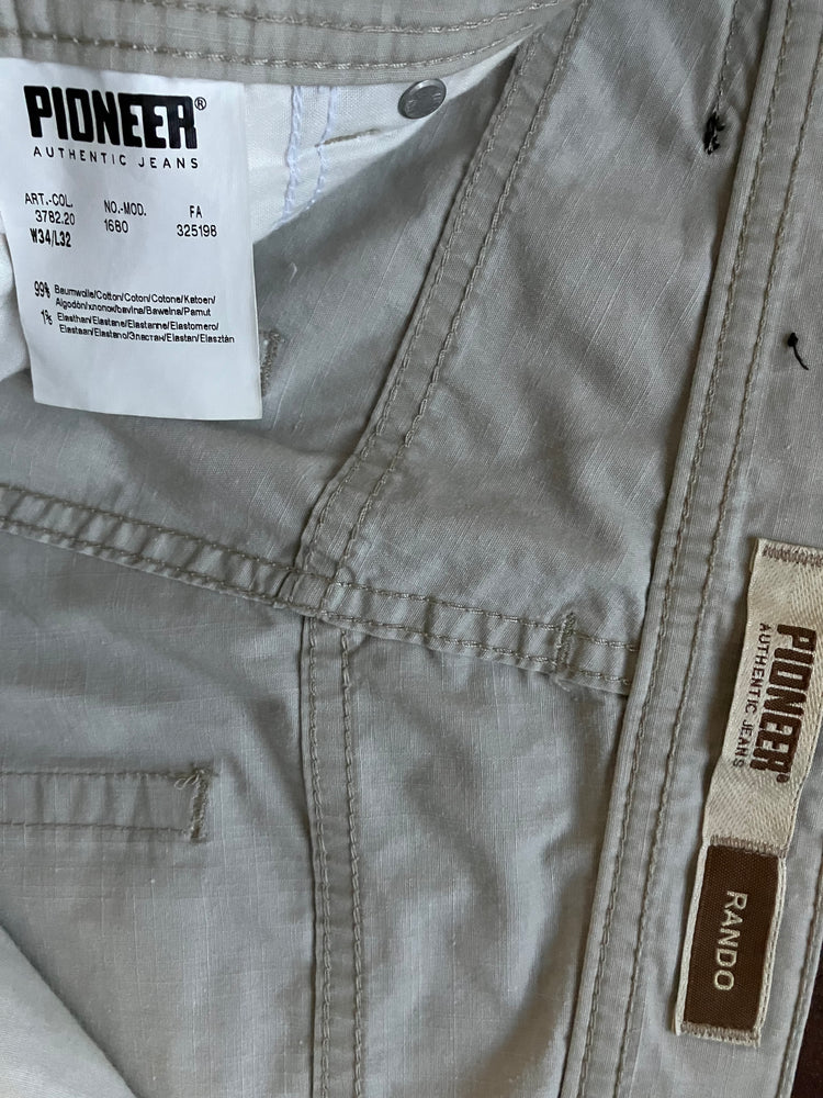 Pantaloni Pioneer - marimea M W34/L32