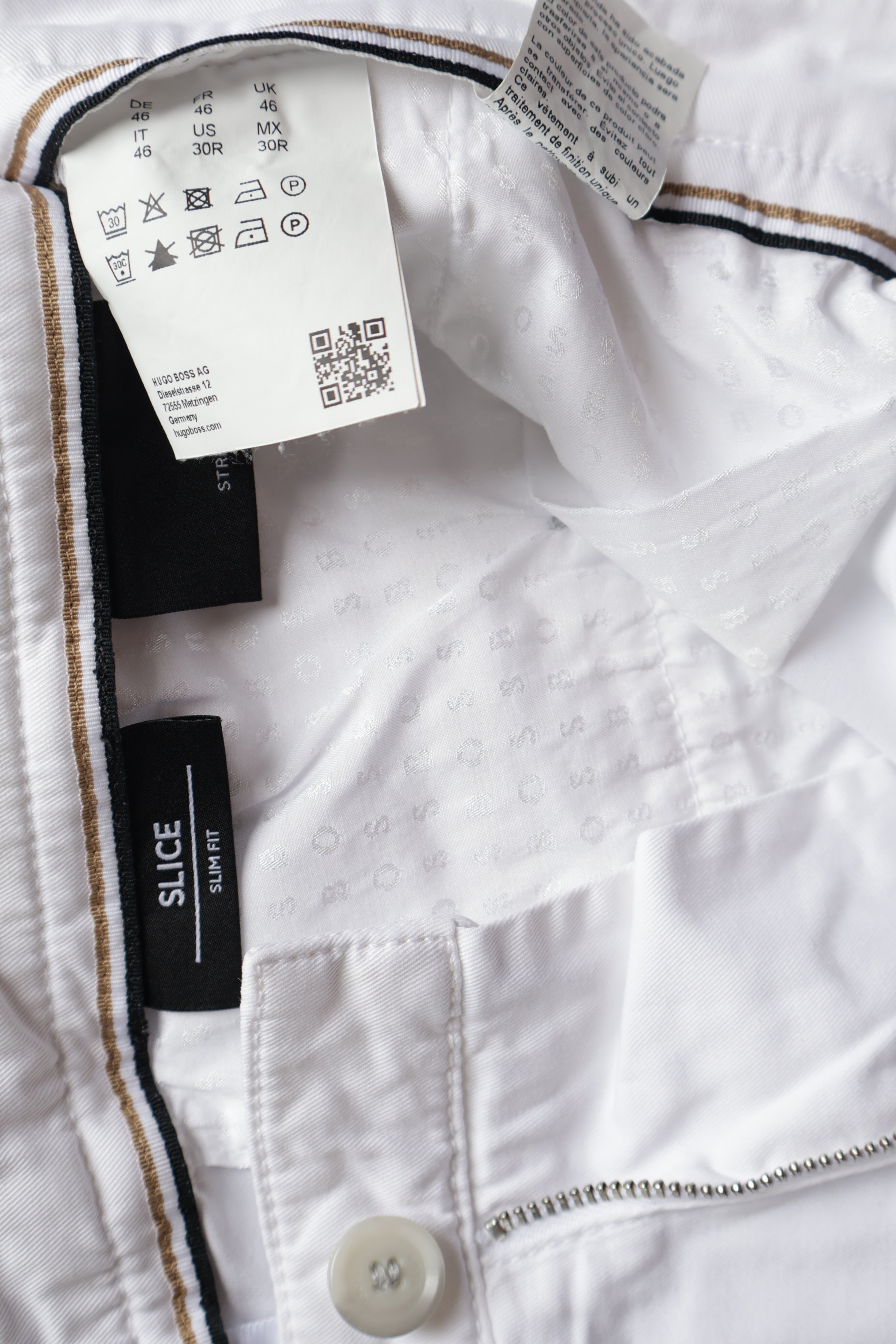 Pantaloni scurti Hugo Boss - marimea S - Barbati