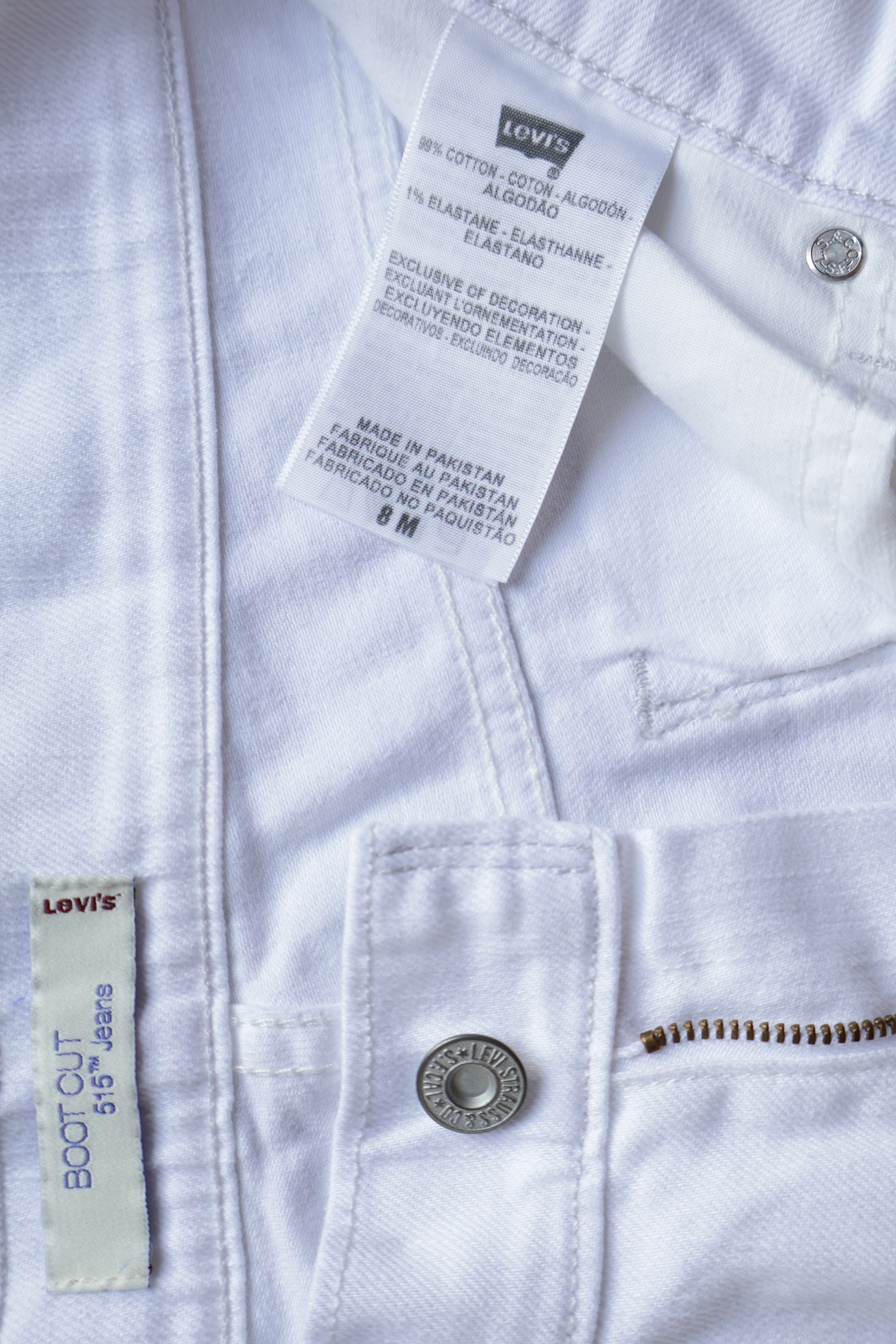 Blugi Levi's - marimea L W32 - Femei