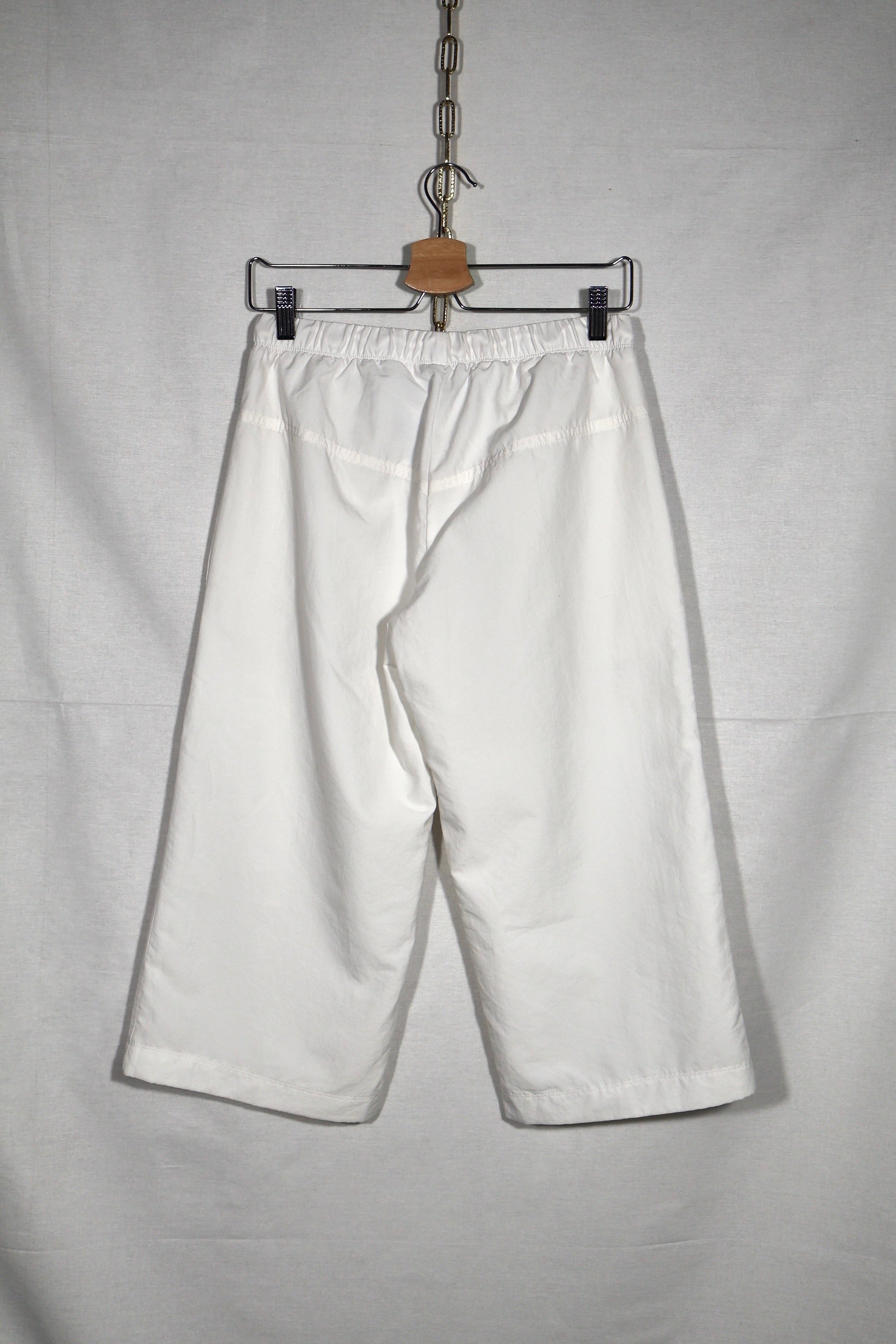 Pantaloni 2/3 Nike - marimea S - Femei