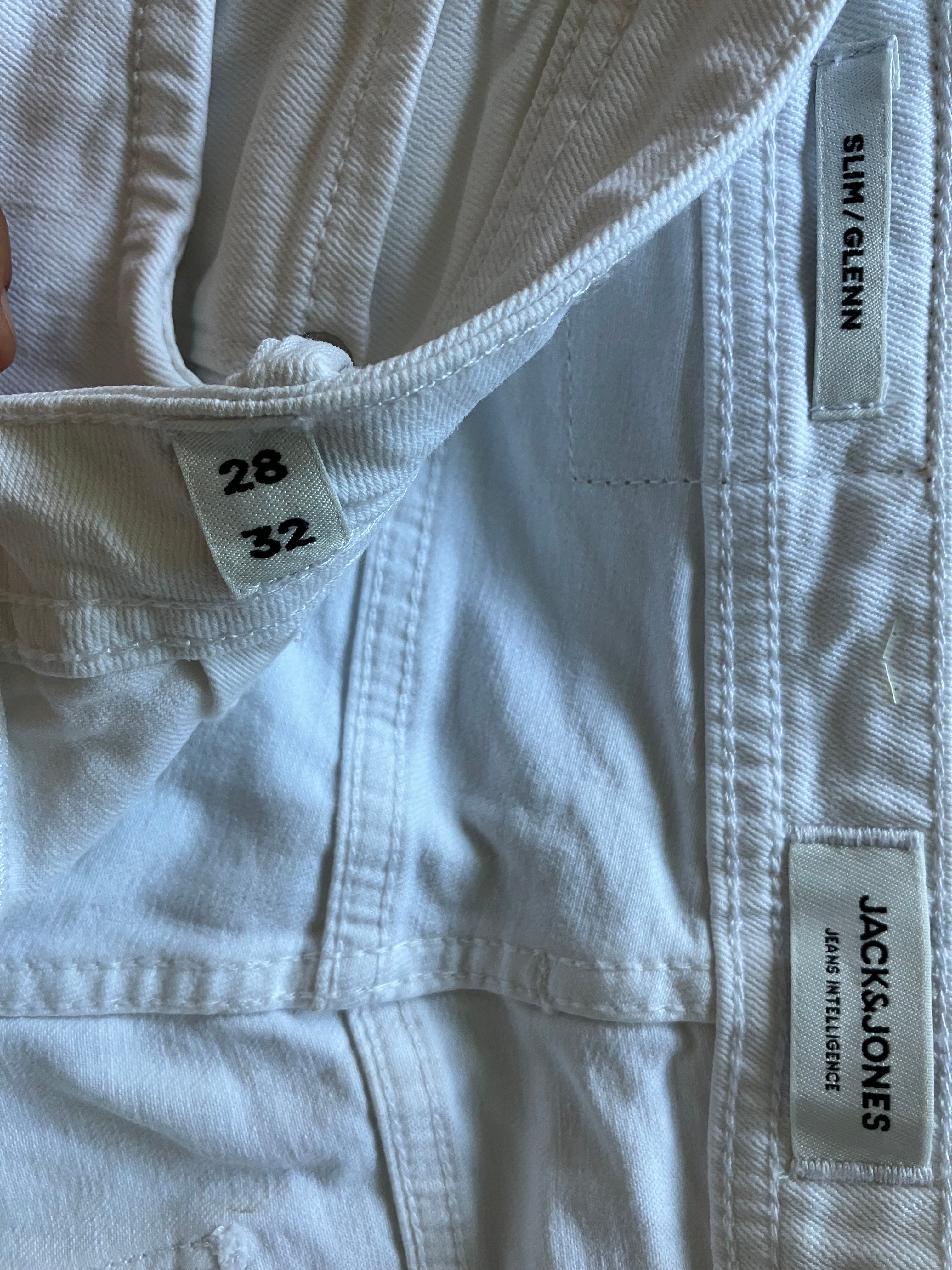 Blugi Jack&Jones - marimea XS/S W28/L32