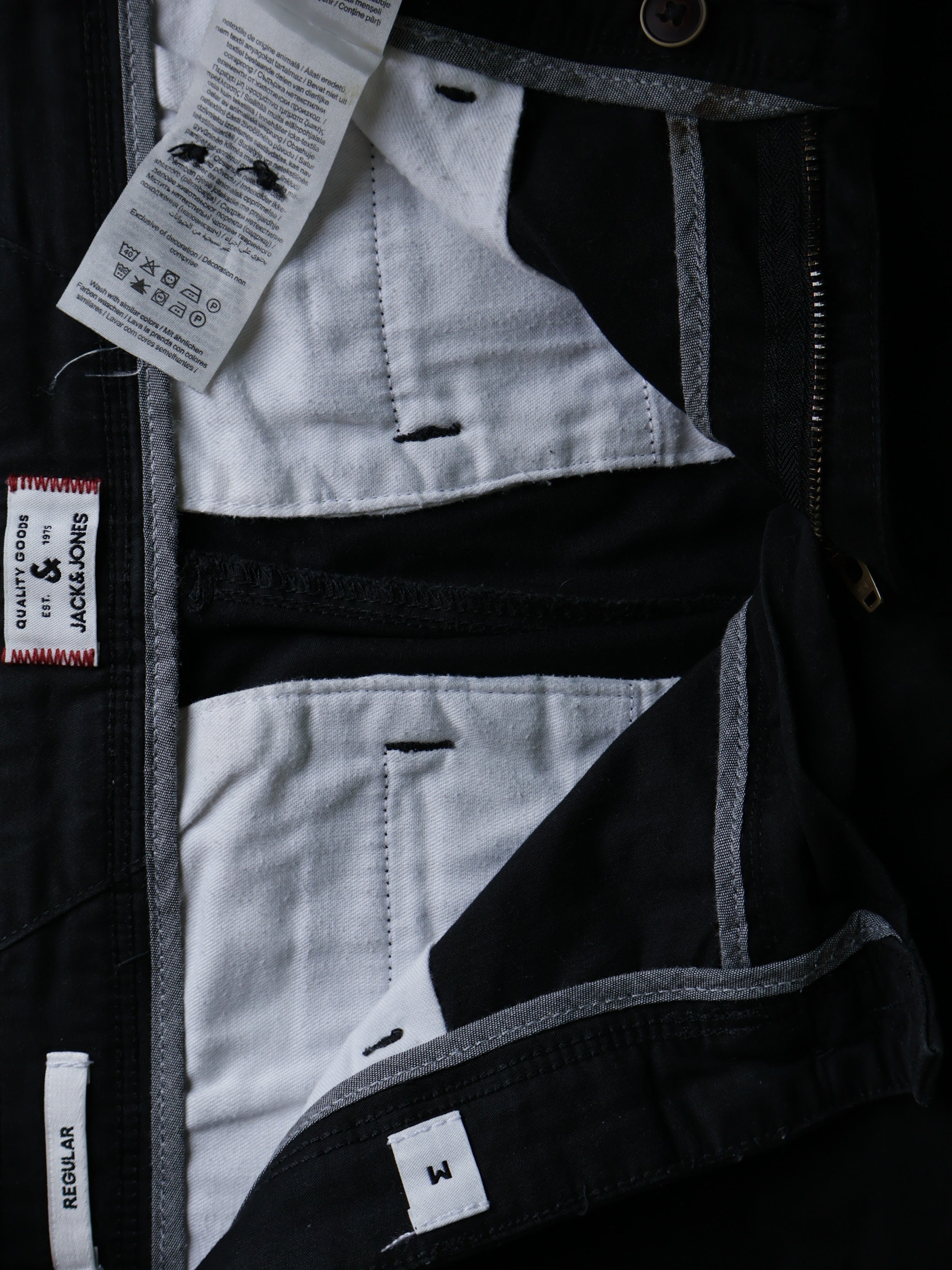 Pantaloni scurti Jack&Jones - marimea M - Barbati