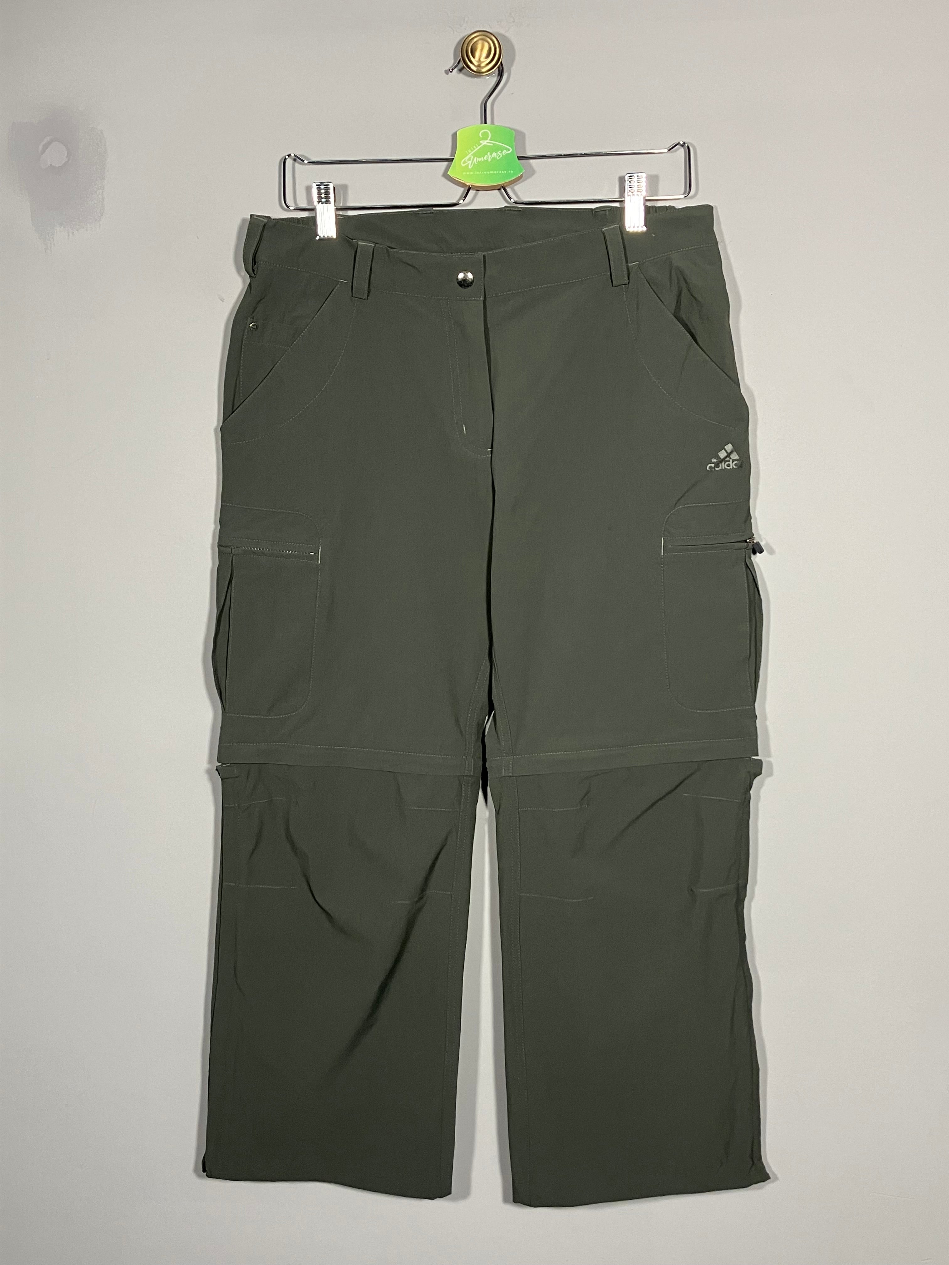 Pantaloni Adidas (2in1) - marimea M