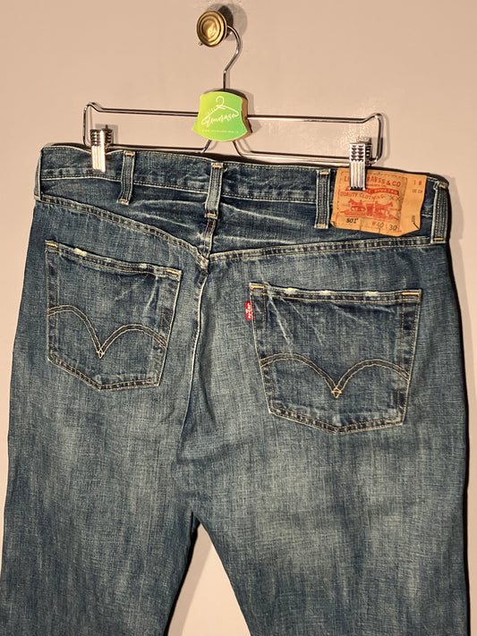 Blugi Levi's - marimea W40/L30