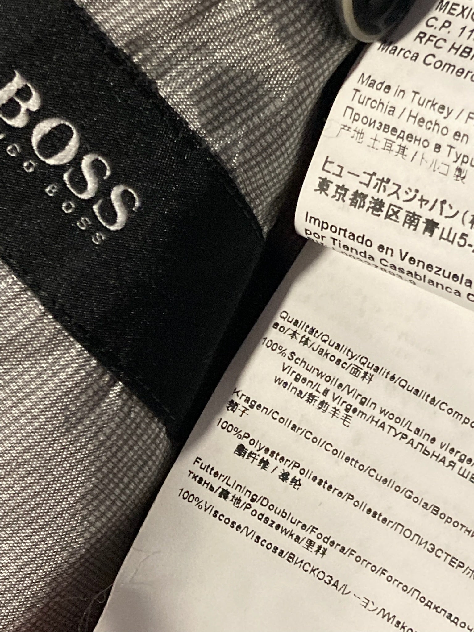 Sacou (100%lana) Hugo Boss - marimea S/M - Barbati