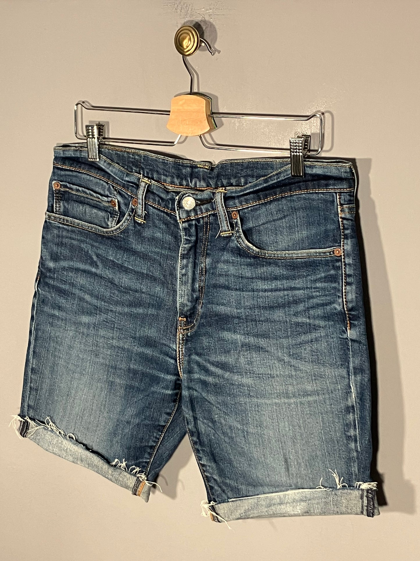 Blugi scurti Levi's 511 - marimea W34 - M