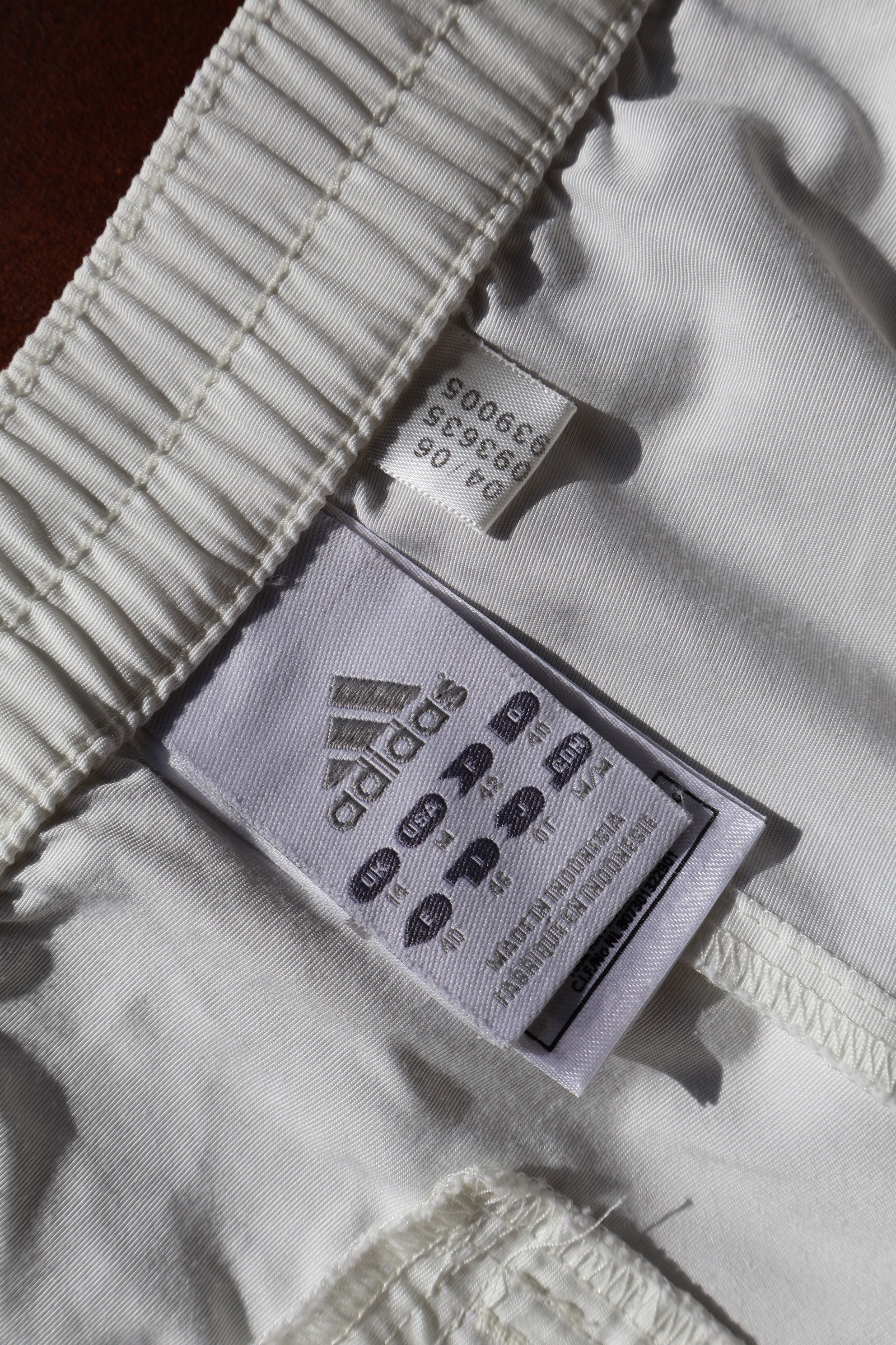 Pantaloni Adidas - marimea L - Femei