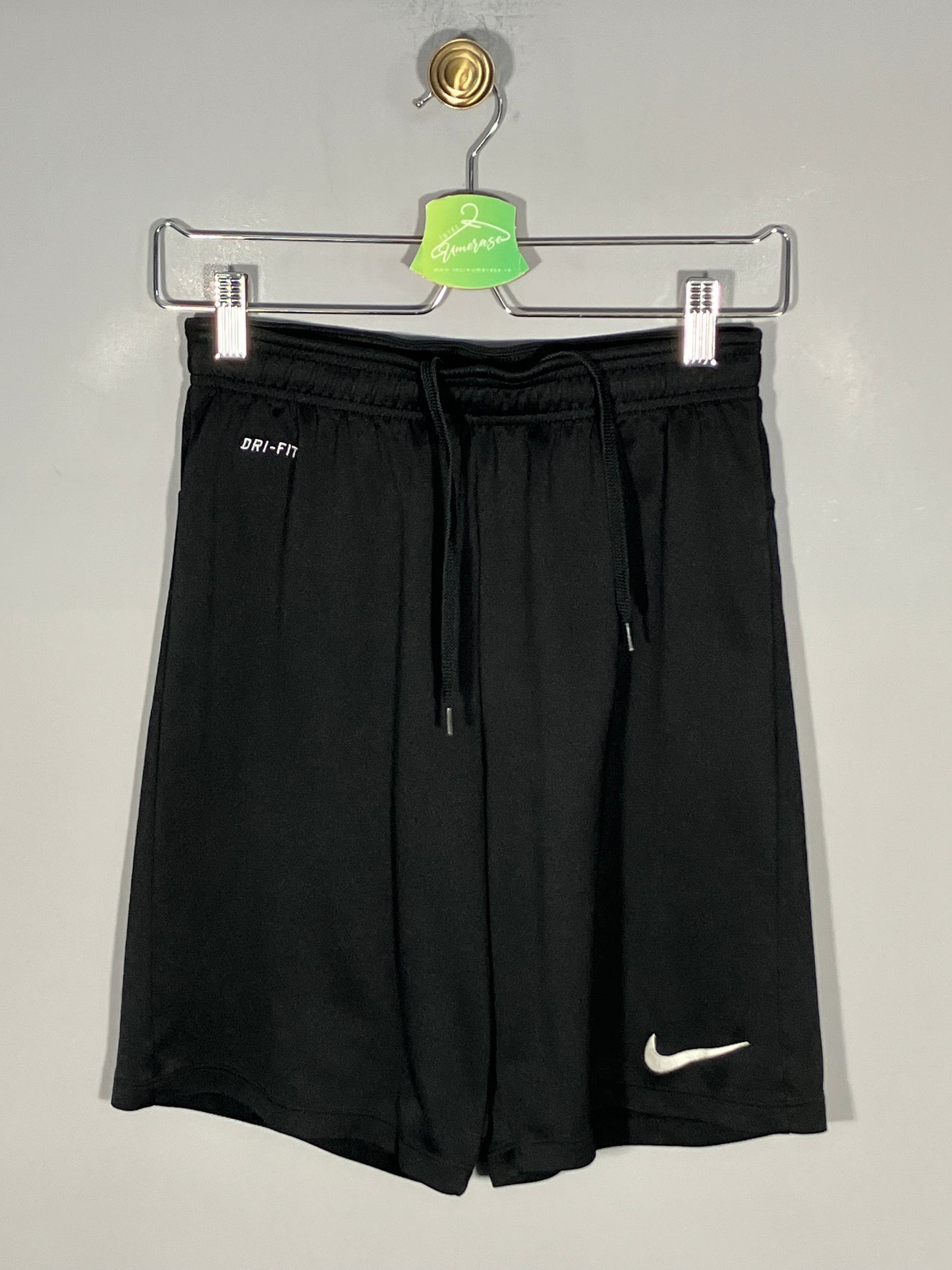 Pantaloni scurti Nike - marimea S