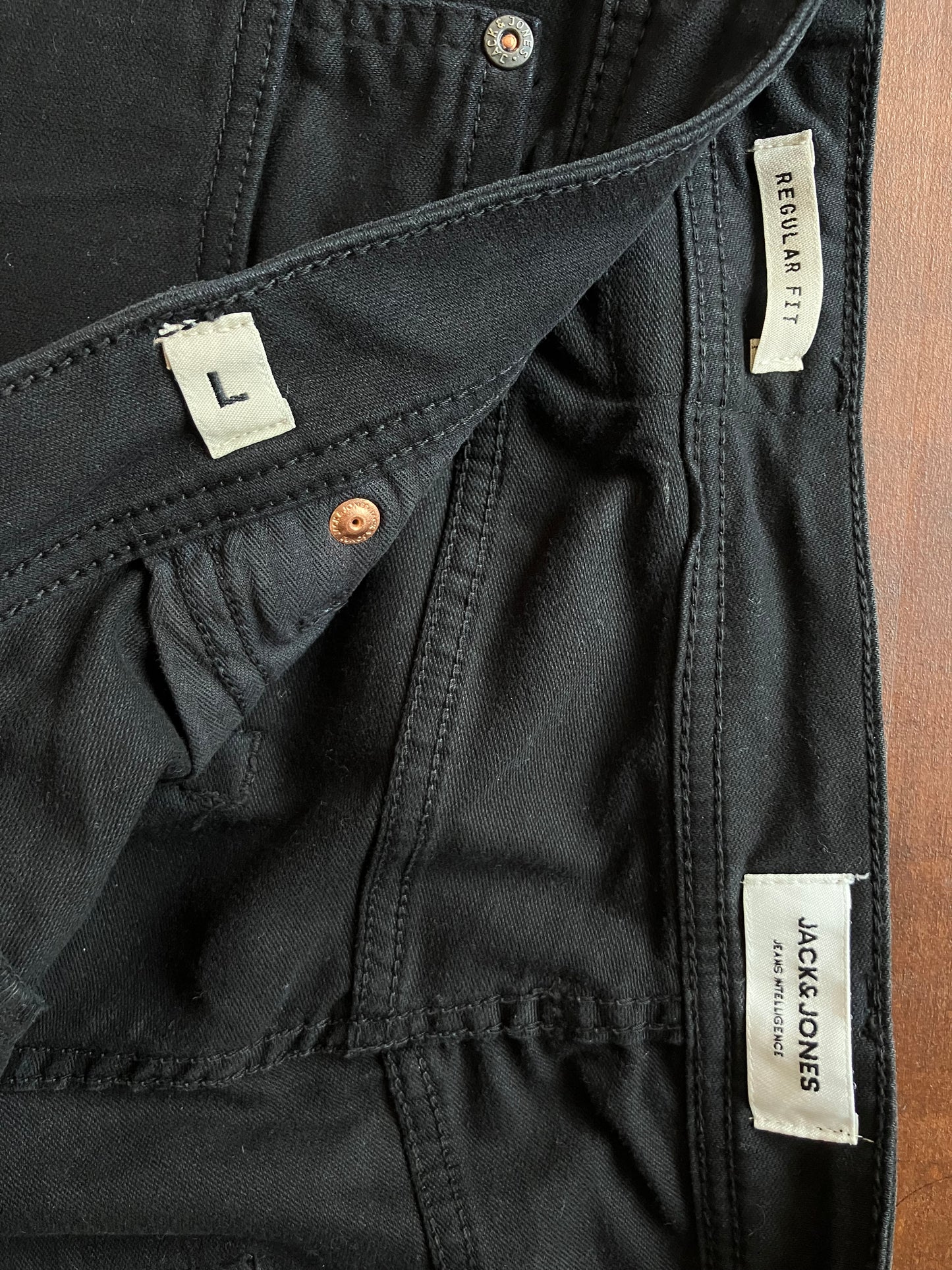 Pantaloni scurti Jack&Jones - marimea L