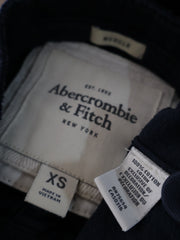 Bluza Abercrombie&Fitch - marimea XS - Barbati