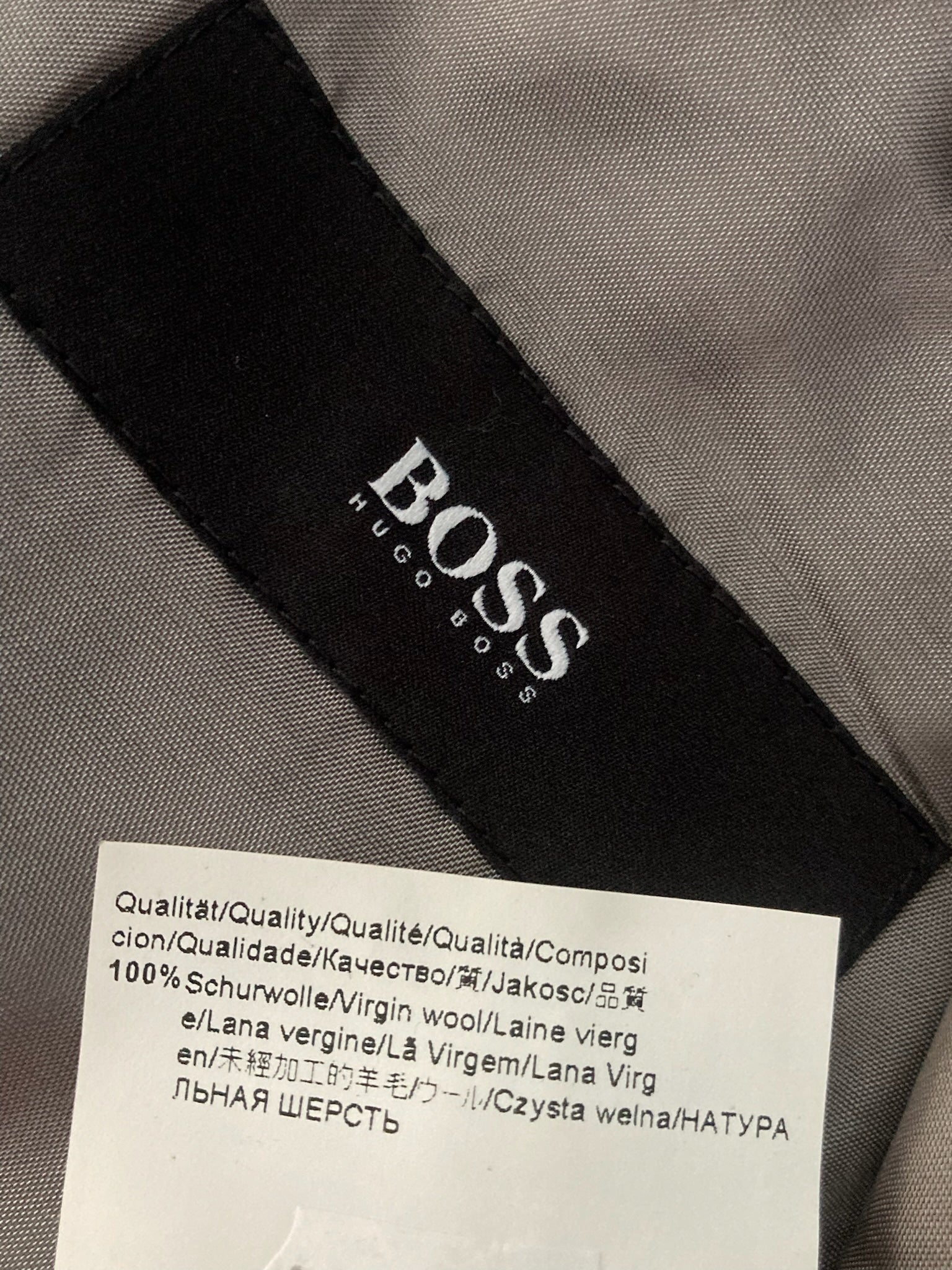 Sacou Hugo Boss (100%lana) - marimea 26 - L