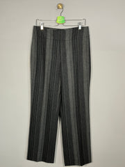 Pantaloni Berri (96%lana) - marimea 40 - L