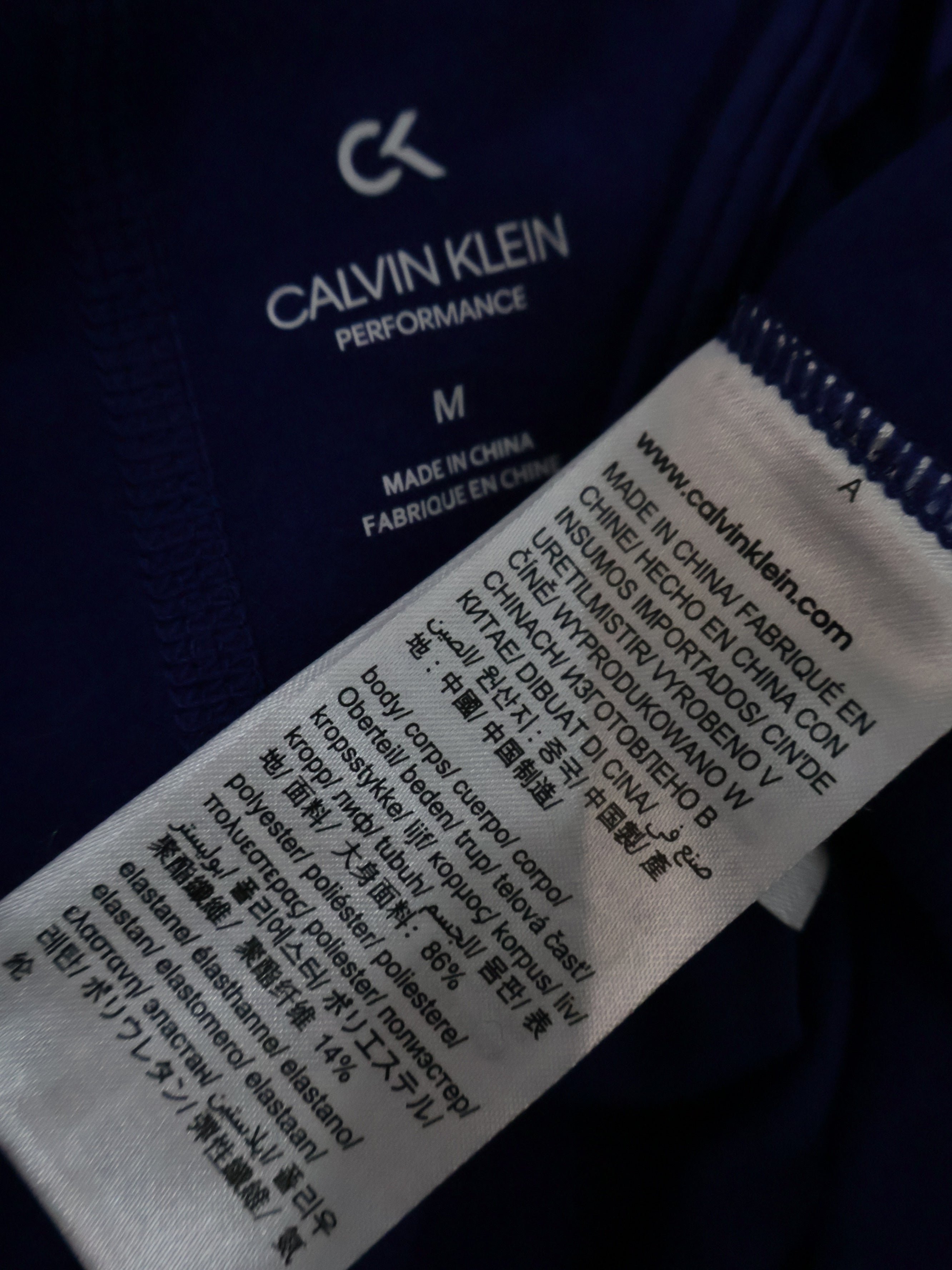 Bluza Calvin Klein - marimea M - Femei