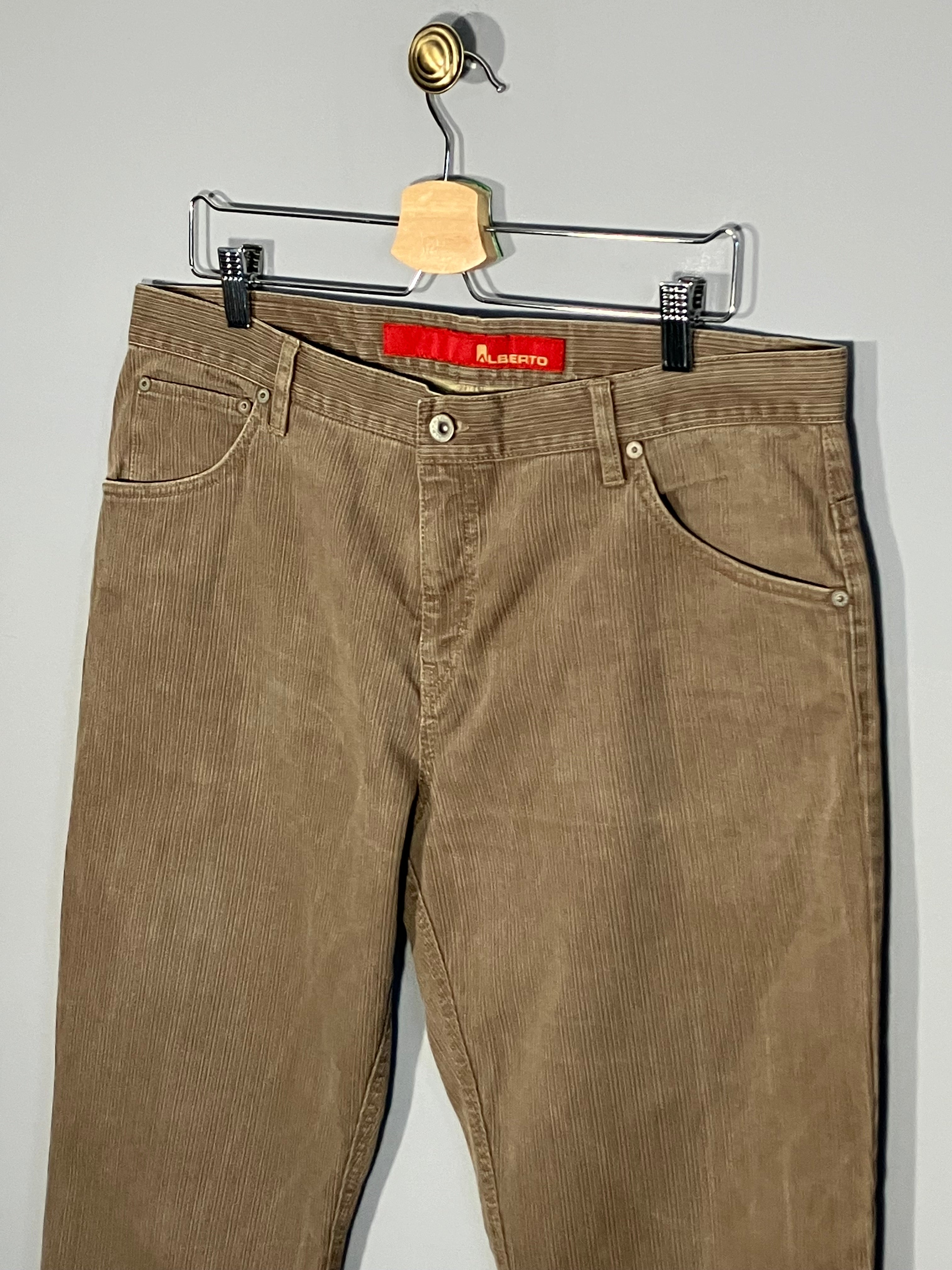 Pantaloni Alberto - marimea 26 / W38 - XL