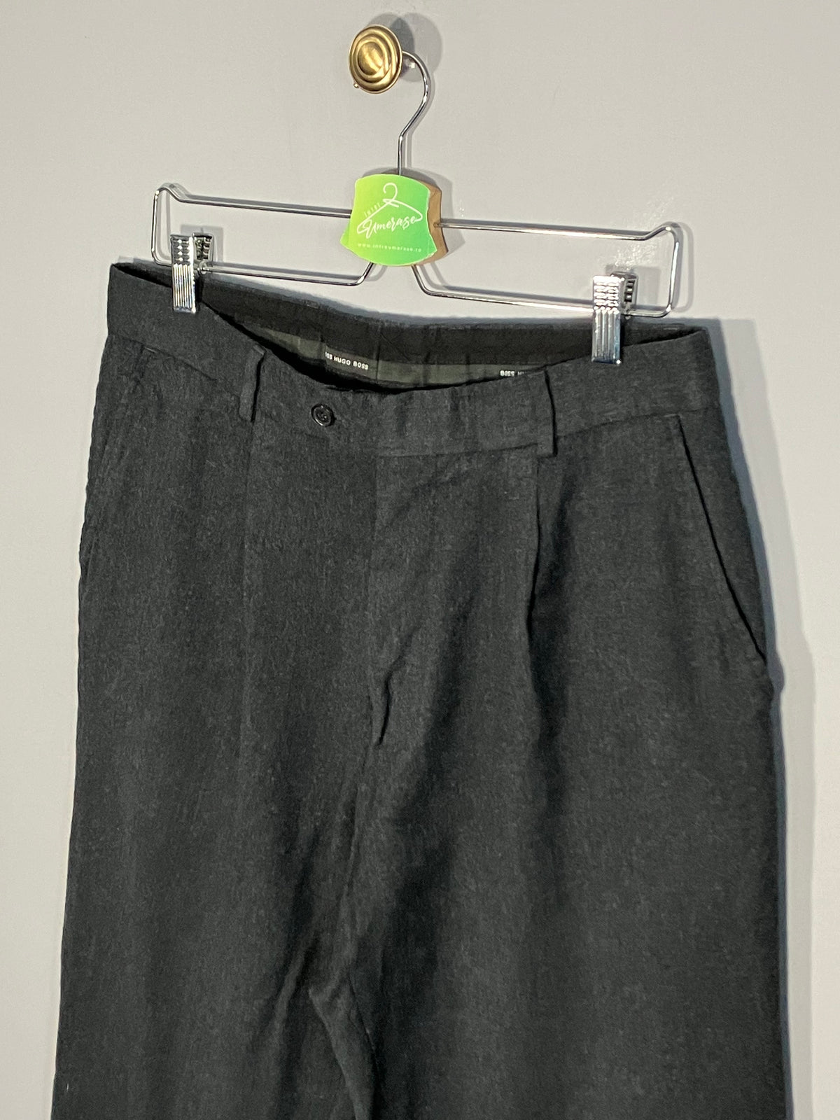 Pantaloni Hugo Boss (100%lana) - marimea M