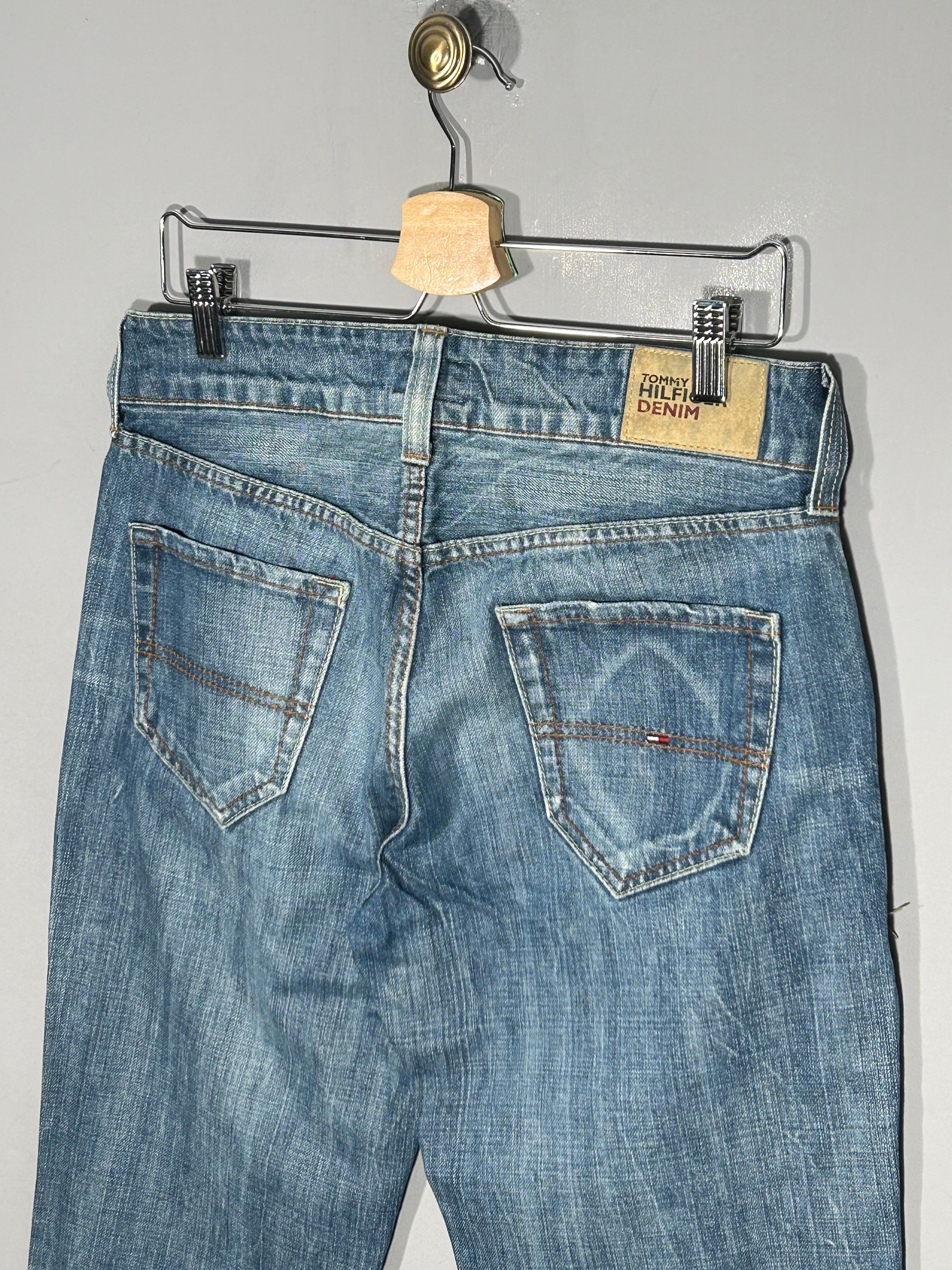Blugi Tommy Hilfiger - marimea L W31/L32 - Femei