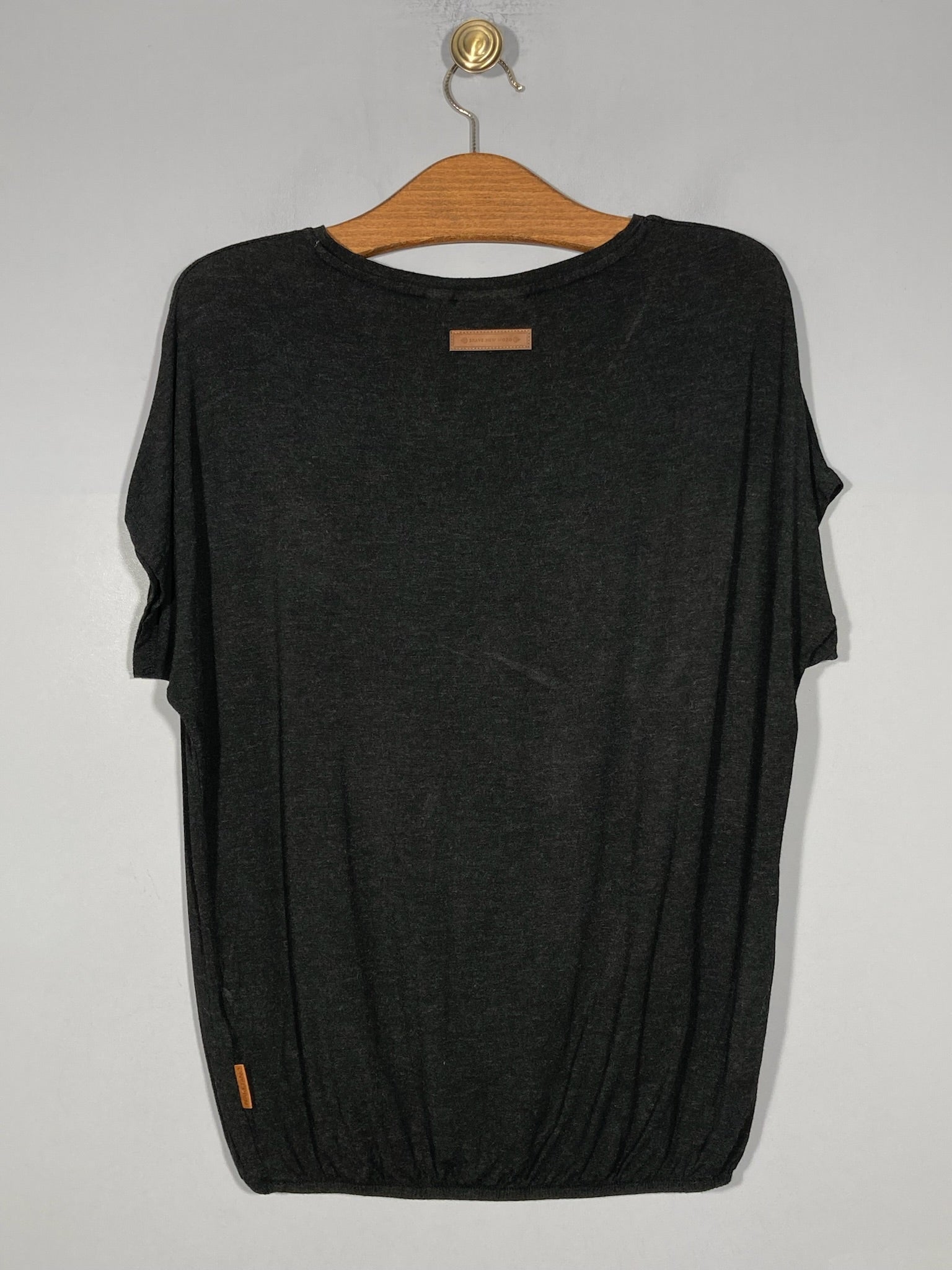 Tricou Naketano - marimea S - Femei