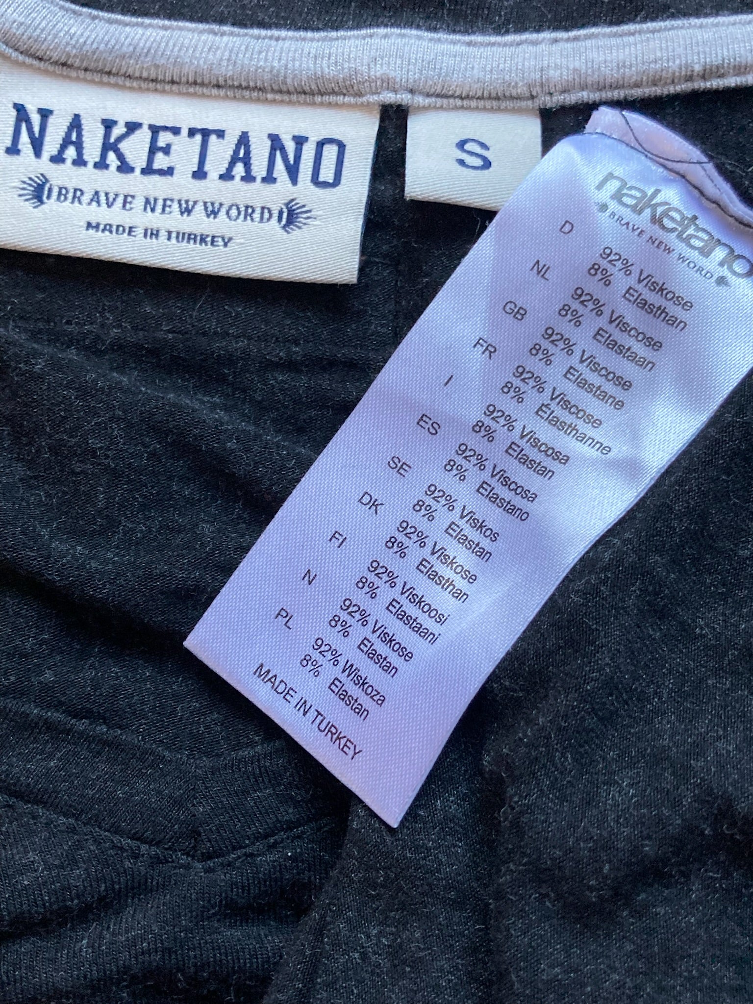 Tricou Naketano - marimea S - Femei