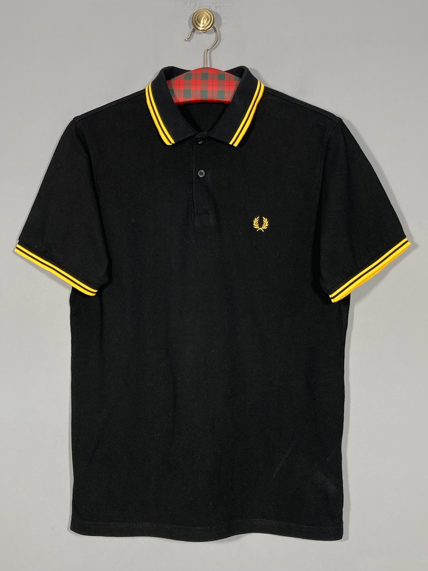 Tricou Fred Perry - marimea M/L (slim)