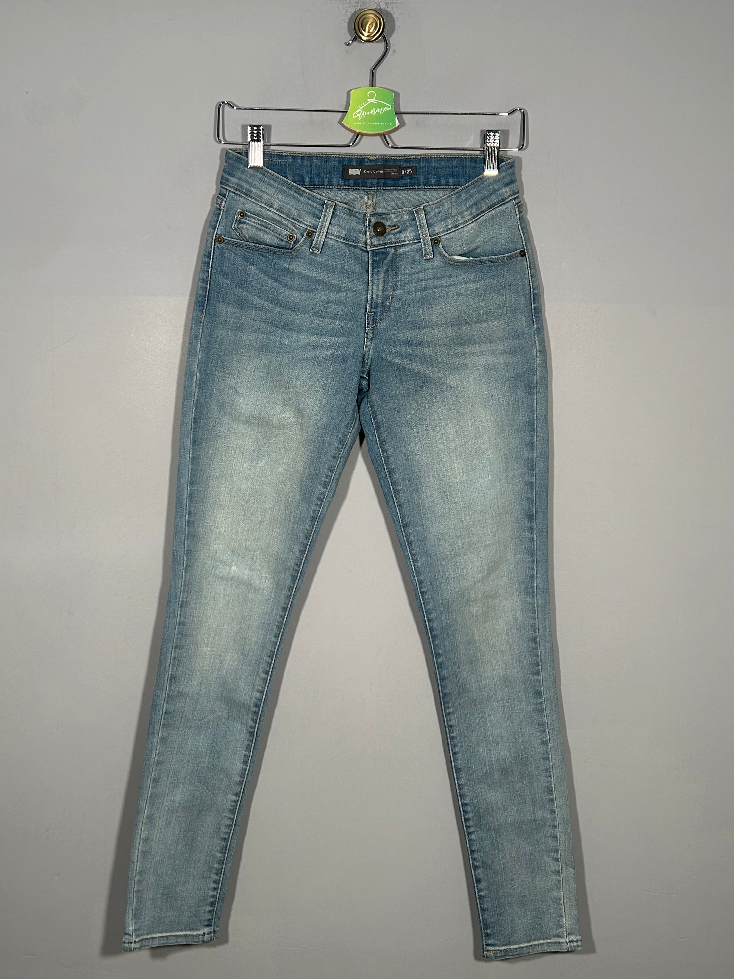 Blugi Levi's - marimea XS W25/L32 - Femei