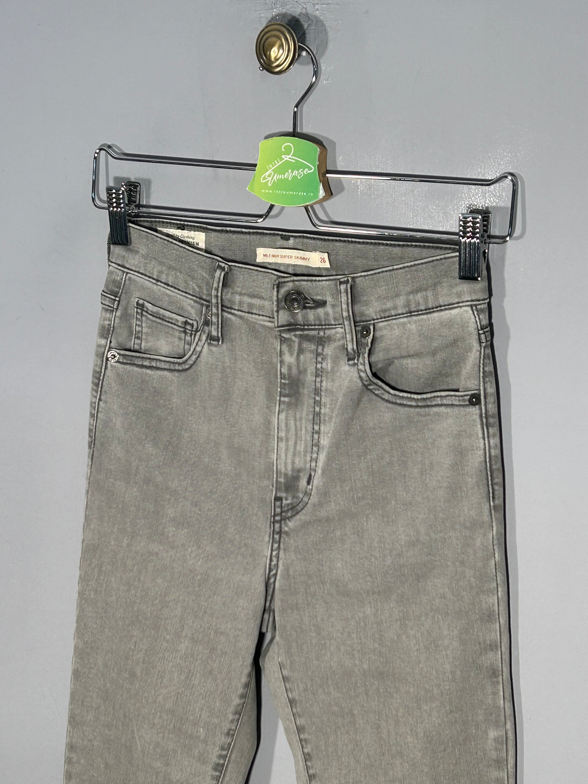 Blugi Levi's - marimea S W26 - Femei